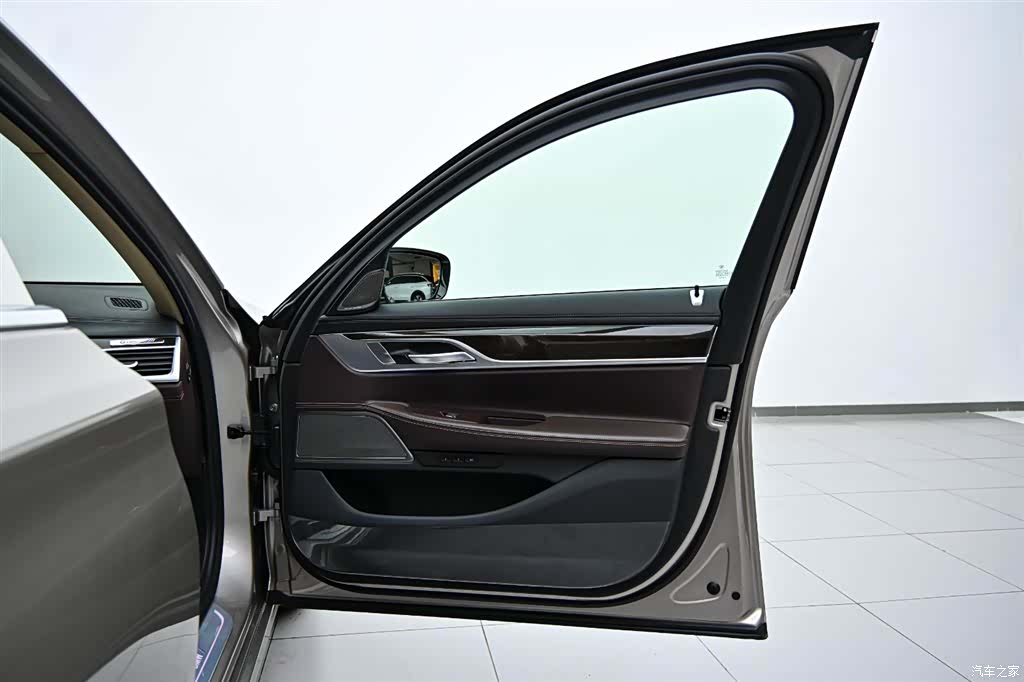 BMW 7 Series, 2021 18