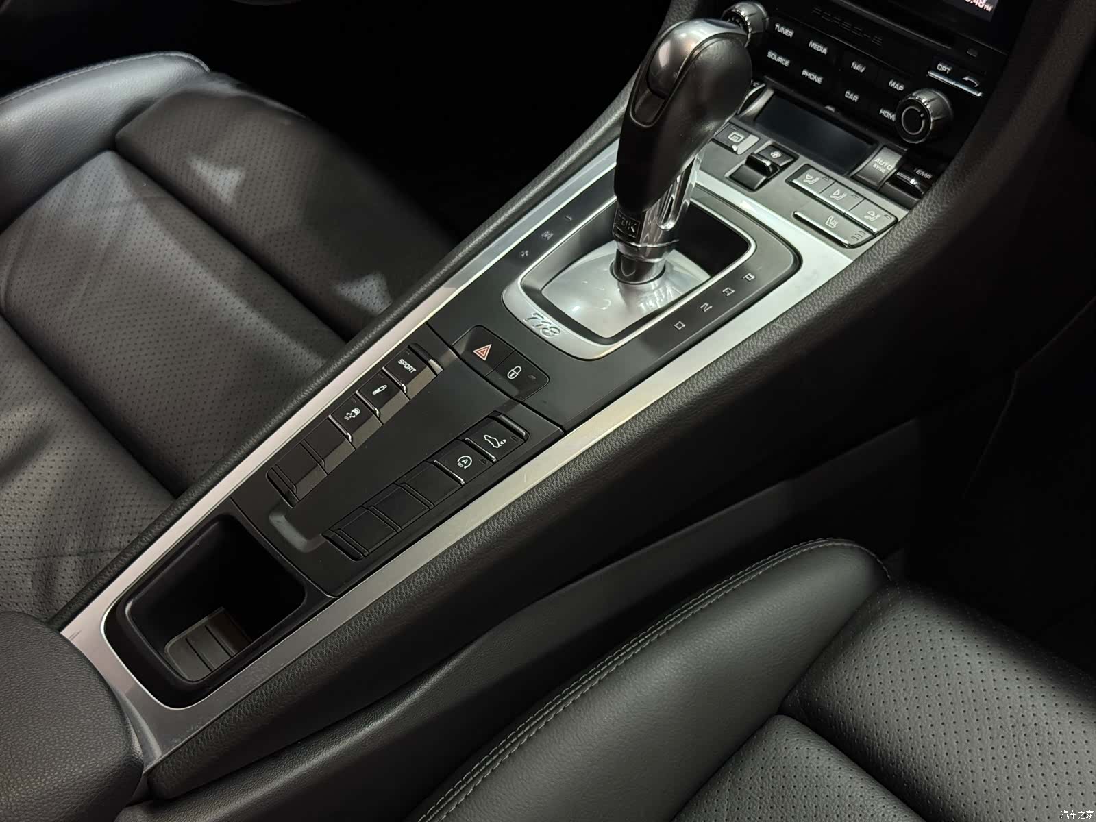 Porsche Cayman, 2017 34