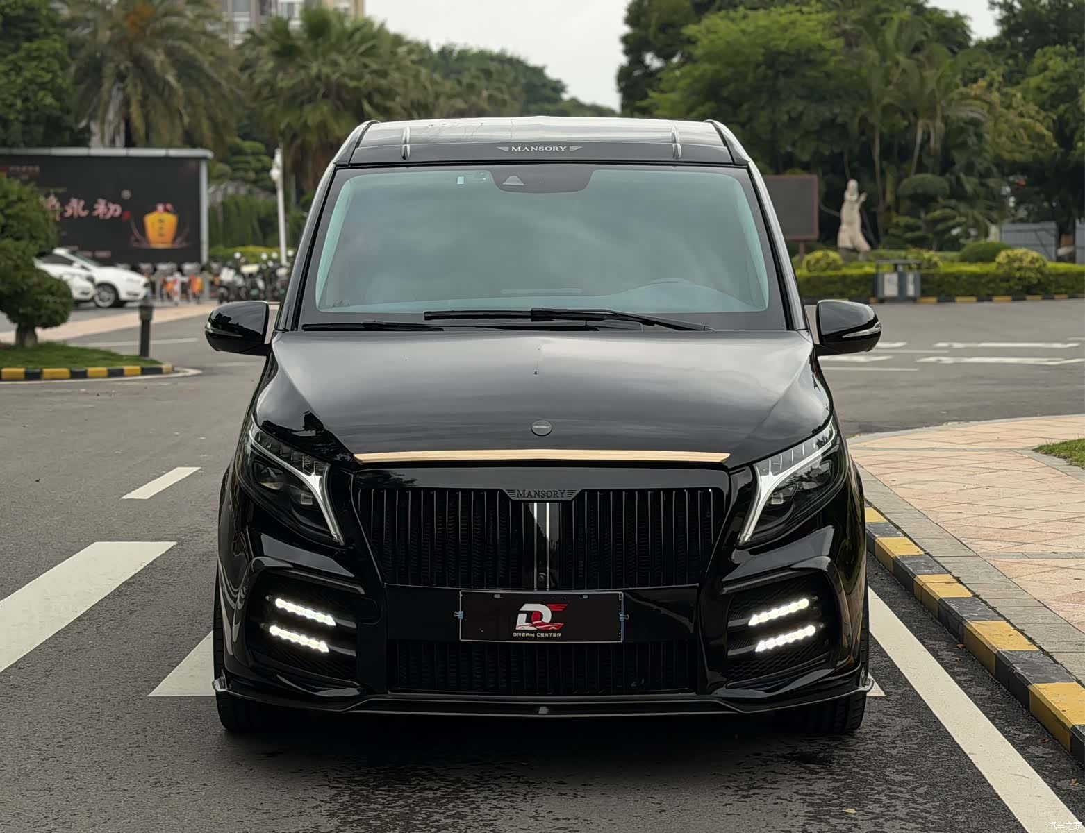 Mercedes-Benz V-Class, 2024 2