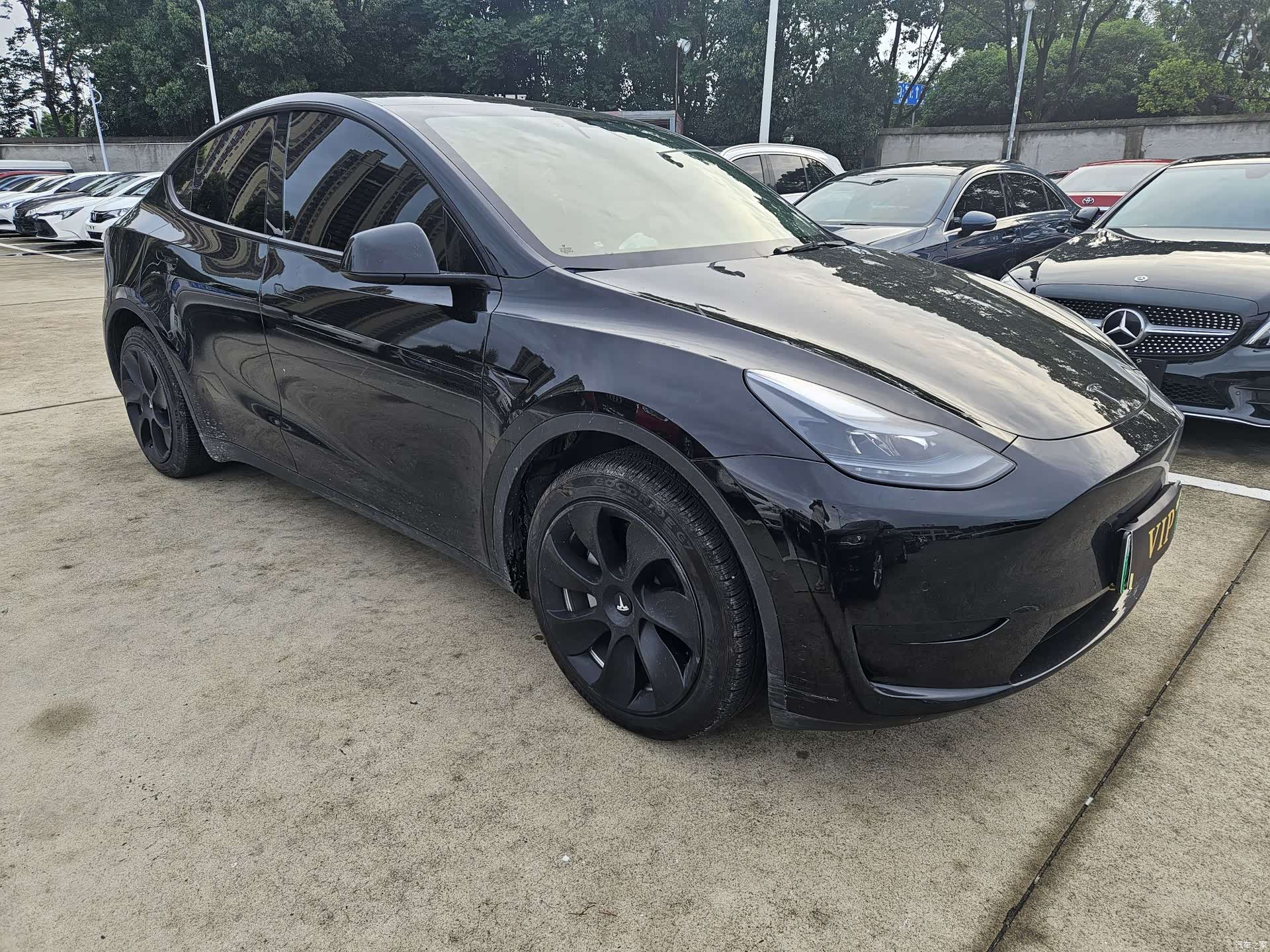 Tesla Model Y, 2023 3