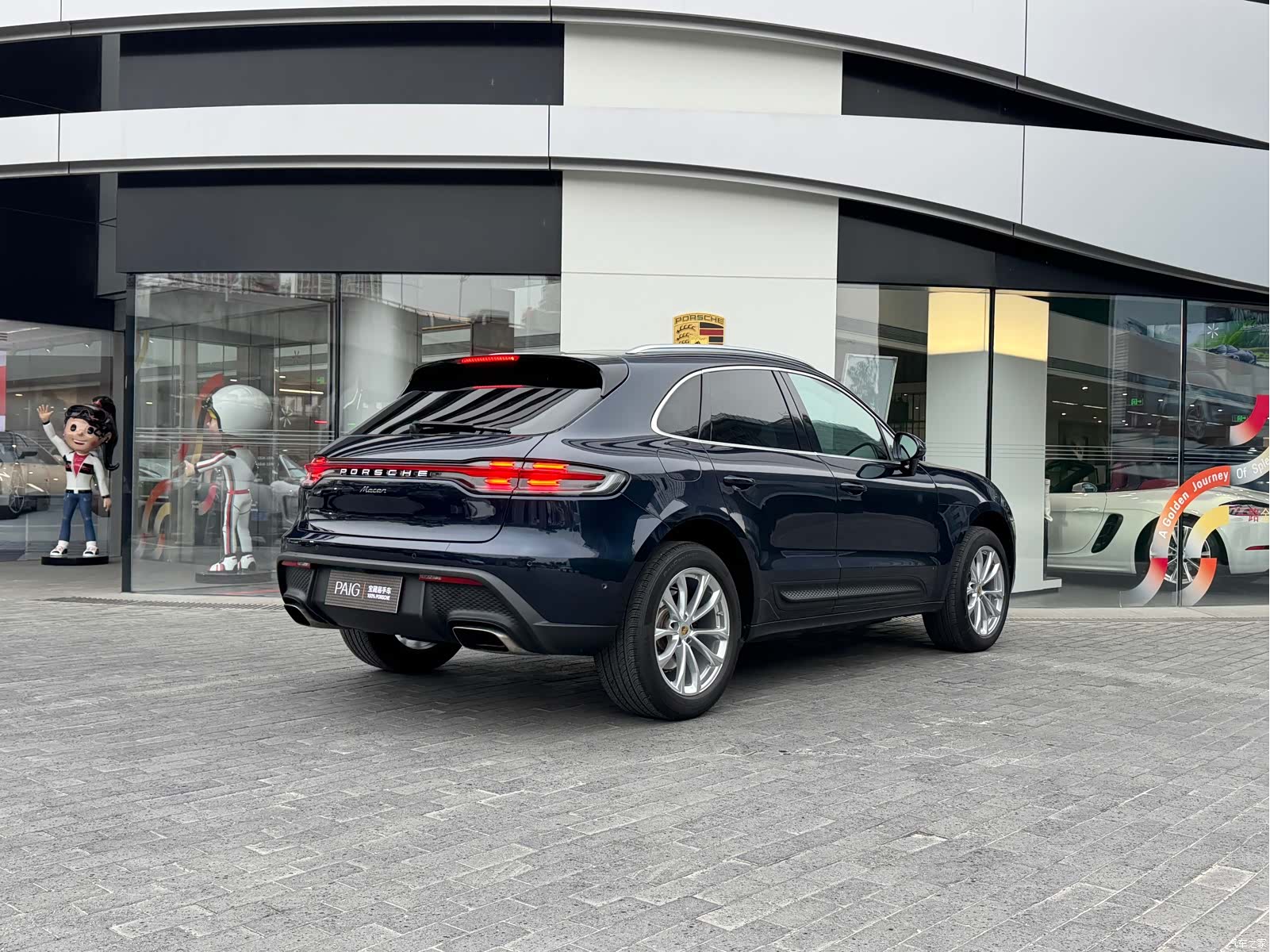 Porsche Macan, 2022 8