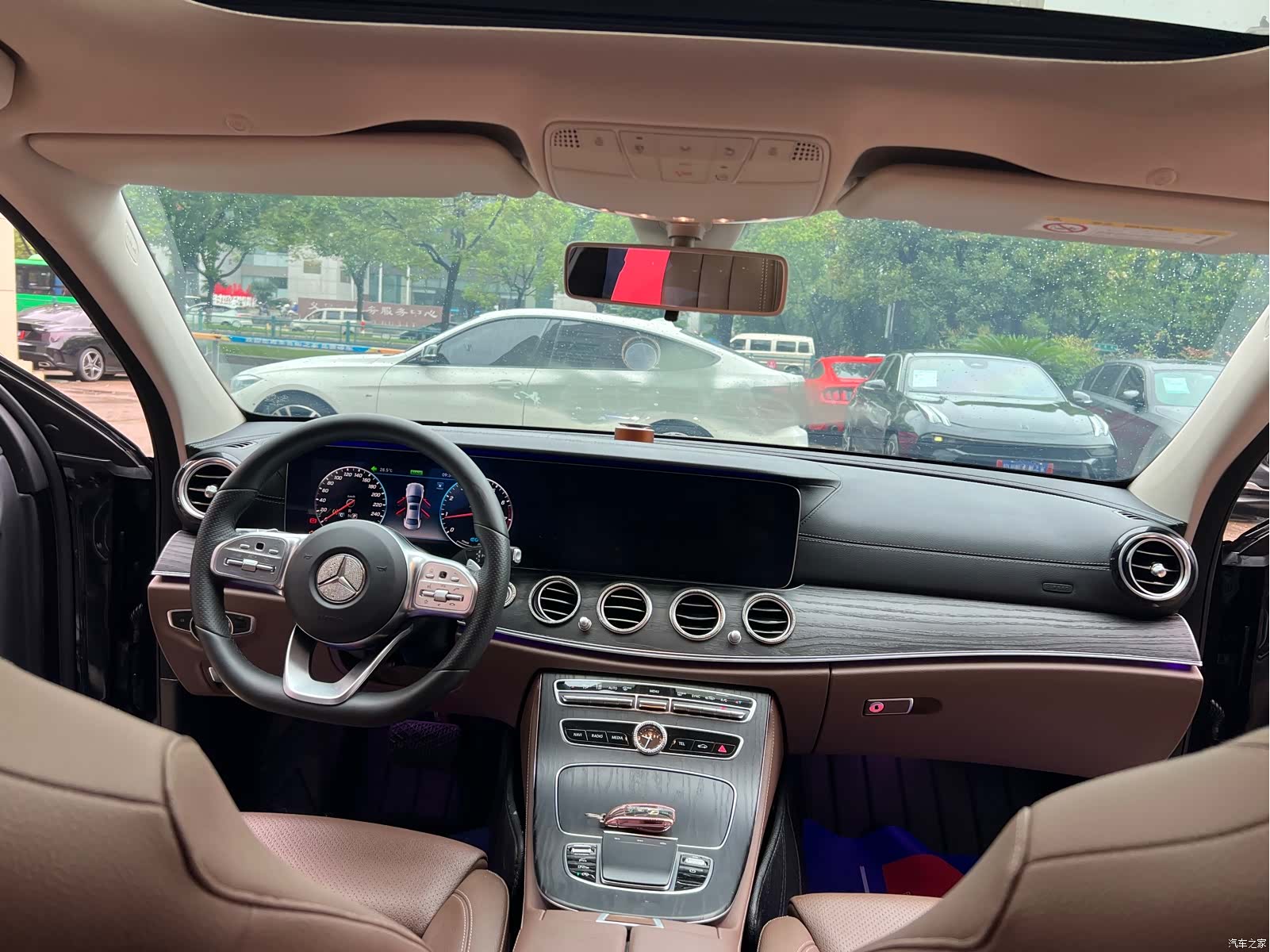 Mercedes-Benz E-Class, 2020 22