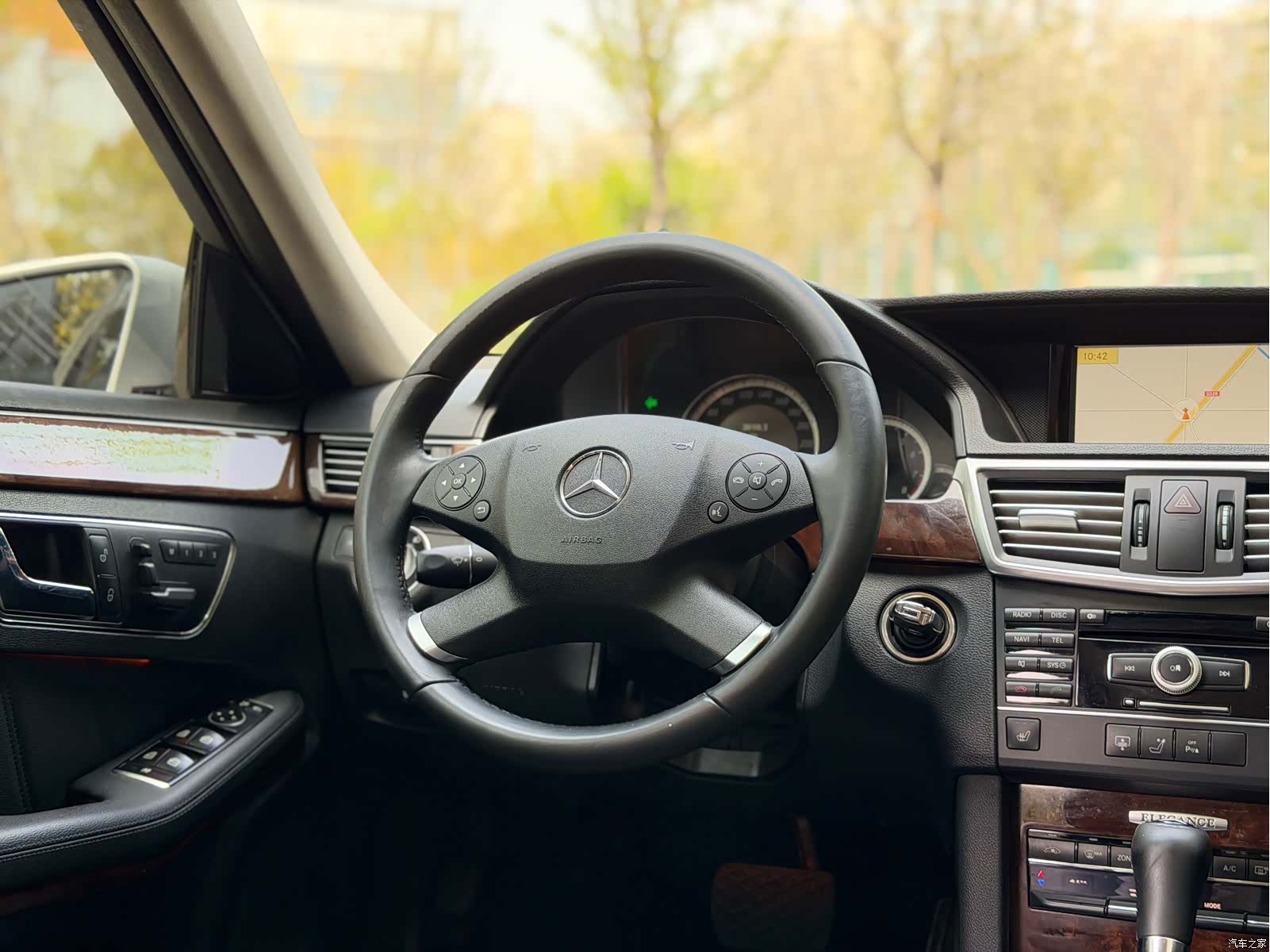Mercedes-Benz E-Class, 2011 18