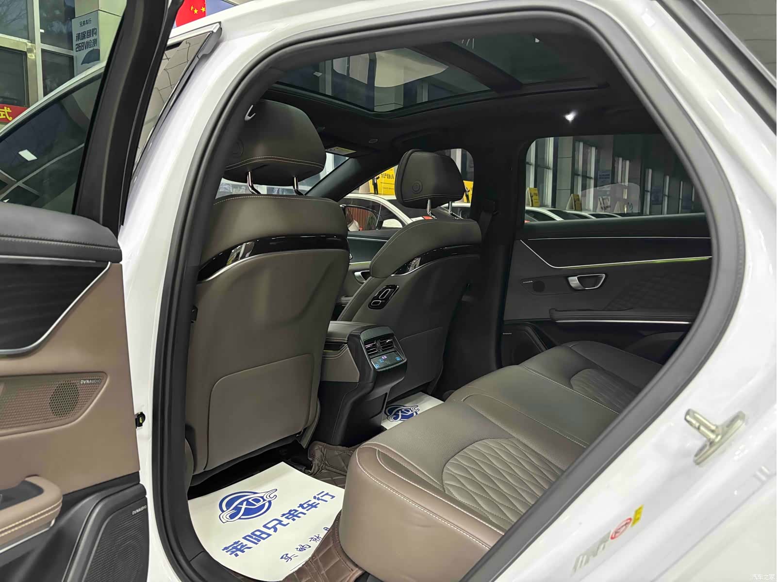 BYD Han, 2023 6