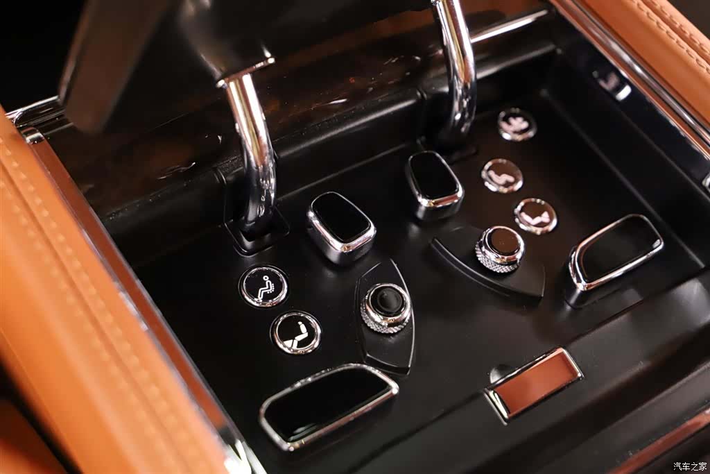 Bentley Mulsanne, 2019 18