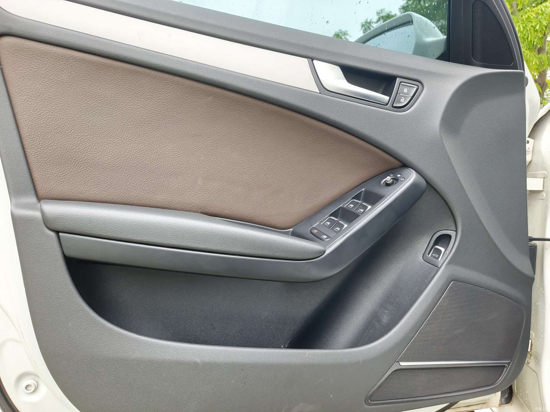 Audi A4L, 2014 12