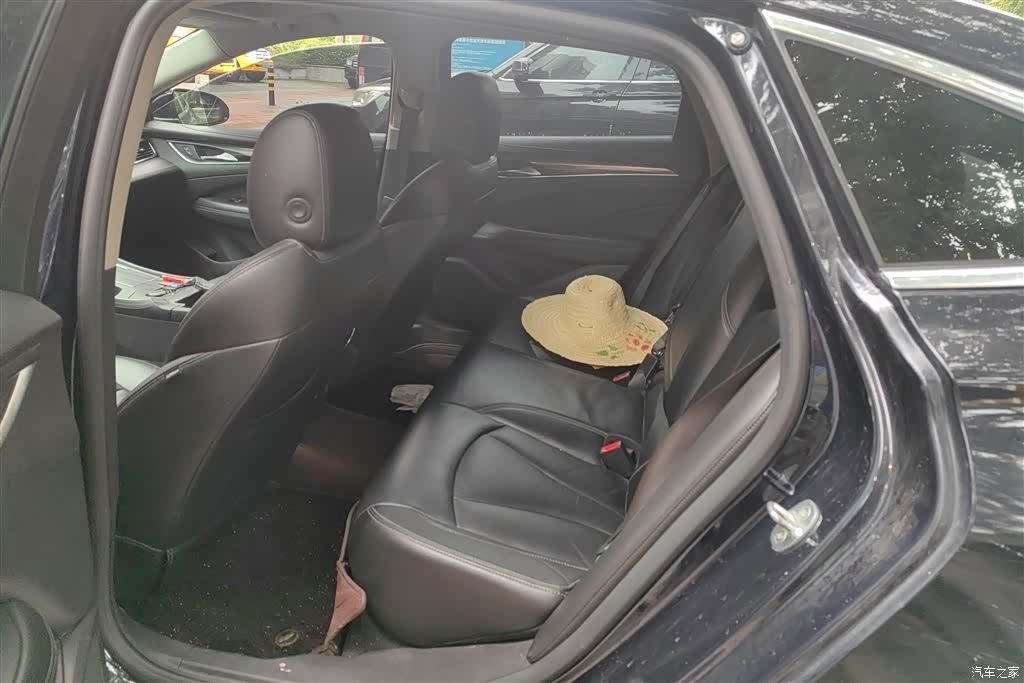 Buick LaCrosse, 2021 11