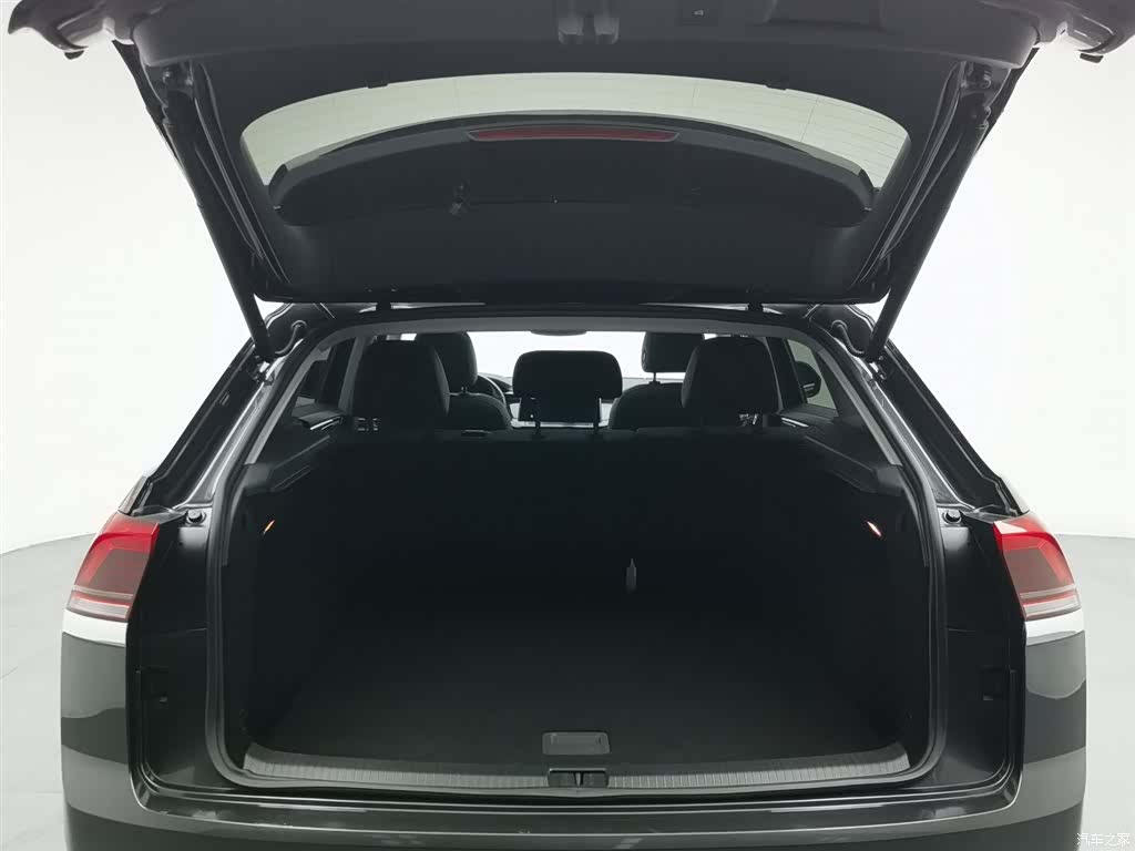 Volkswagen Teramont X, 2021 16