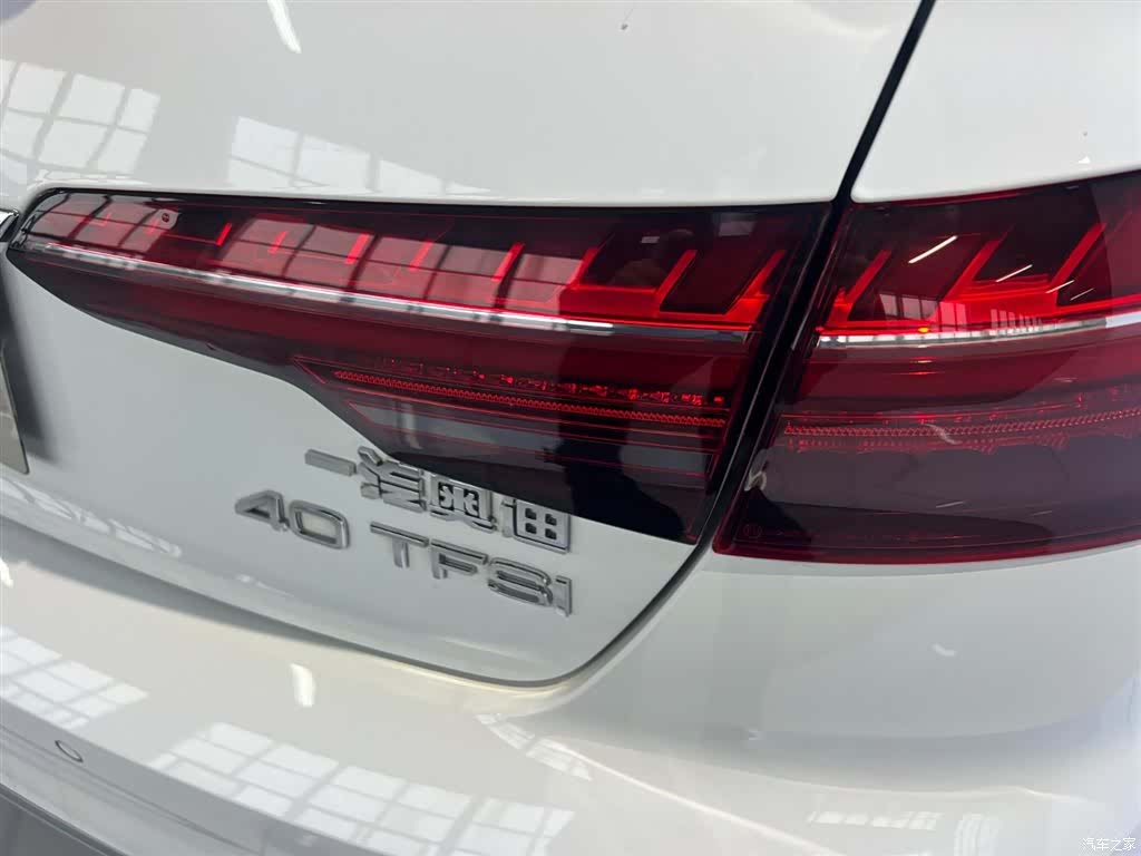 Audi A4L, 2024 12
