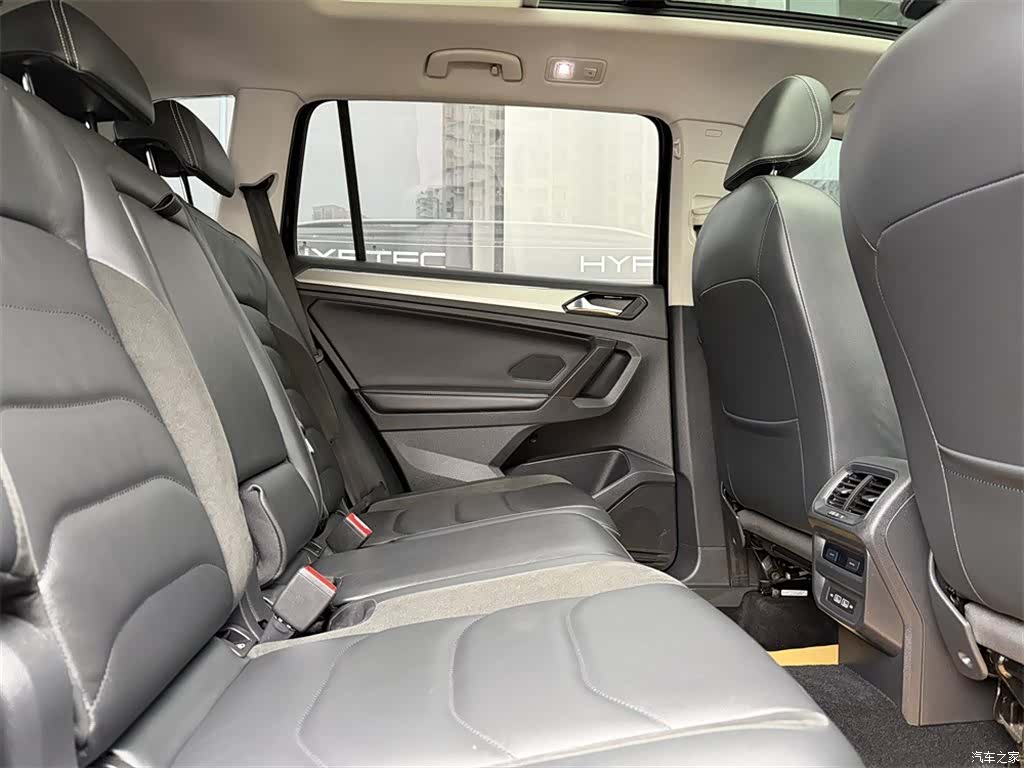 Volkswagen Tiguan L, 2019 7
