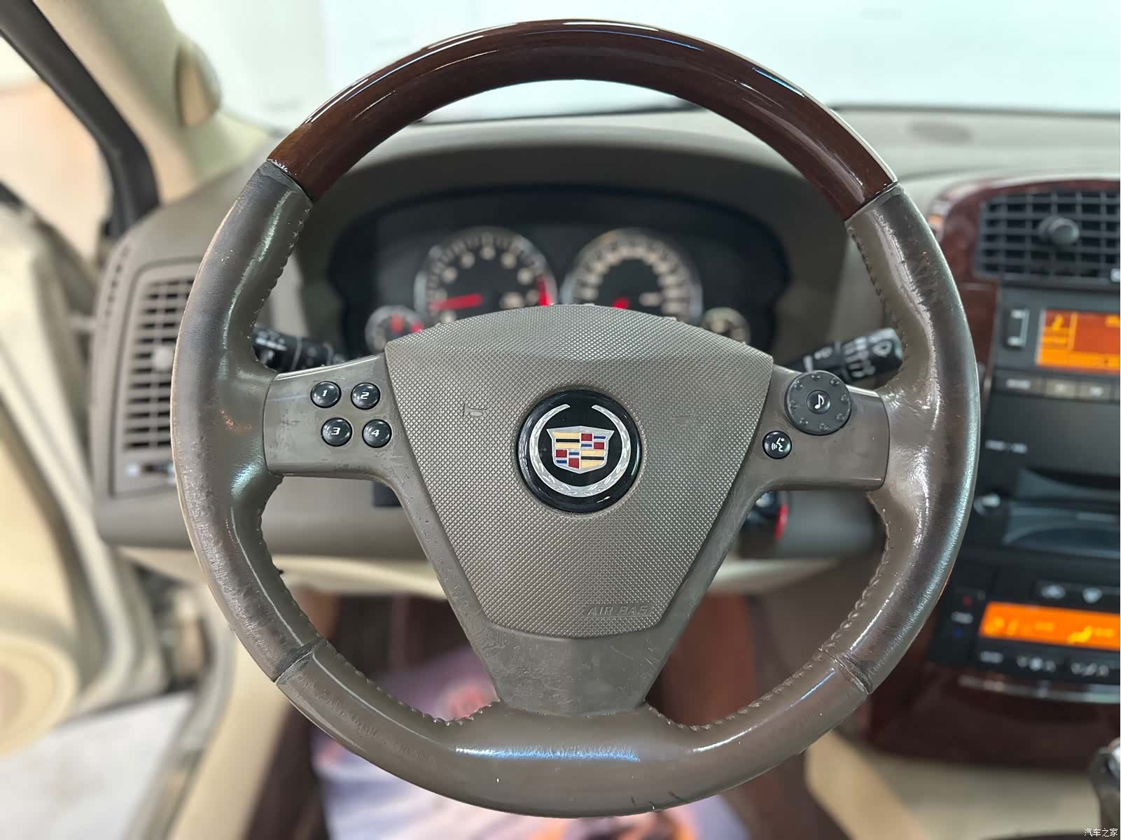 Cadillac CTS, 2008 6