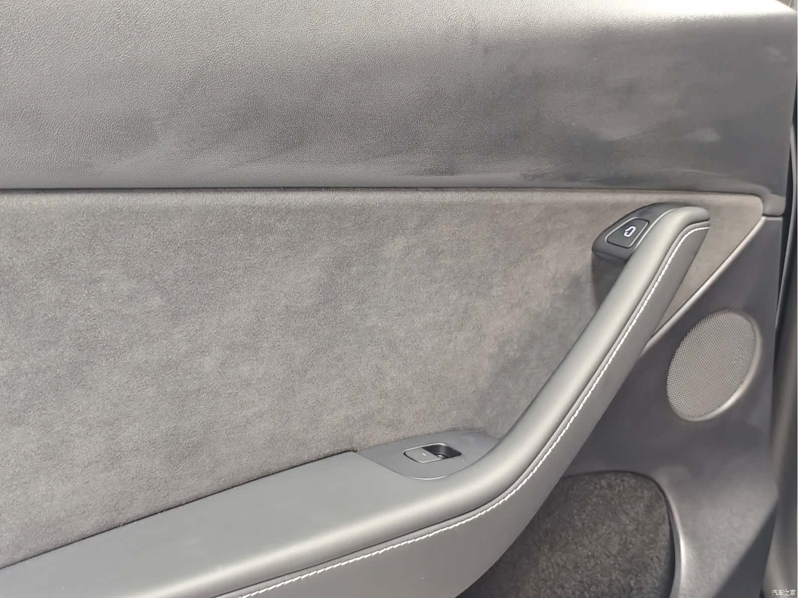 Tesla Model Y, 2022 12