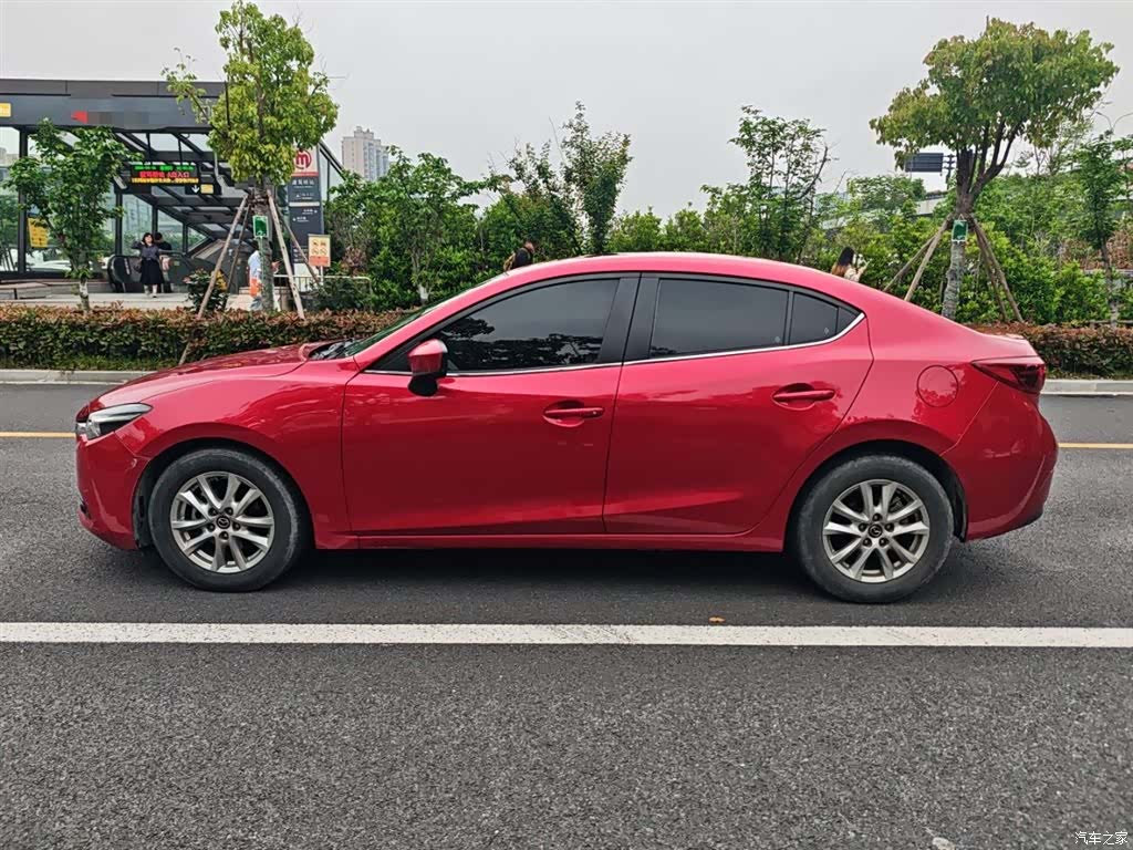 Mazda Mazda3, 2019 13