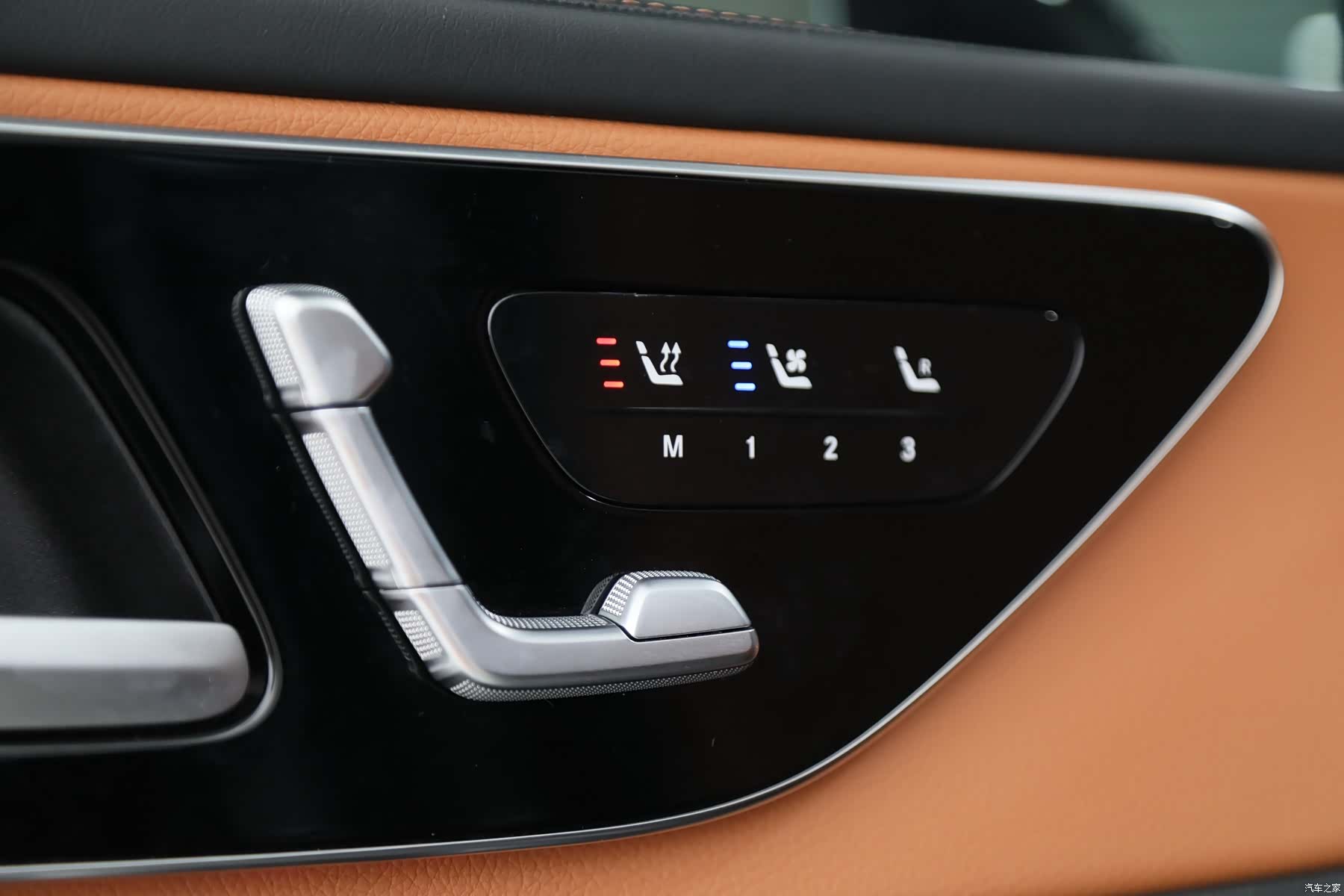Mercedes-Benz GLC, 2023 9
