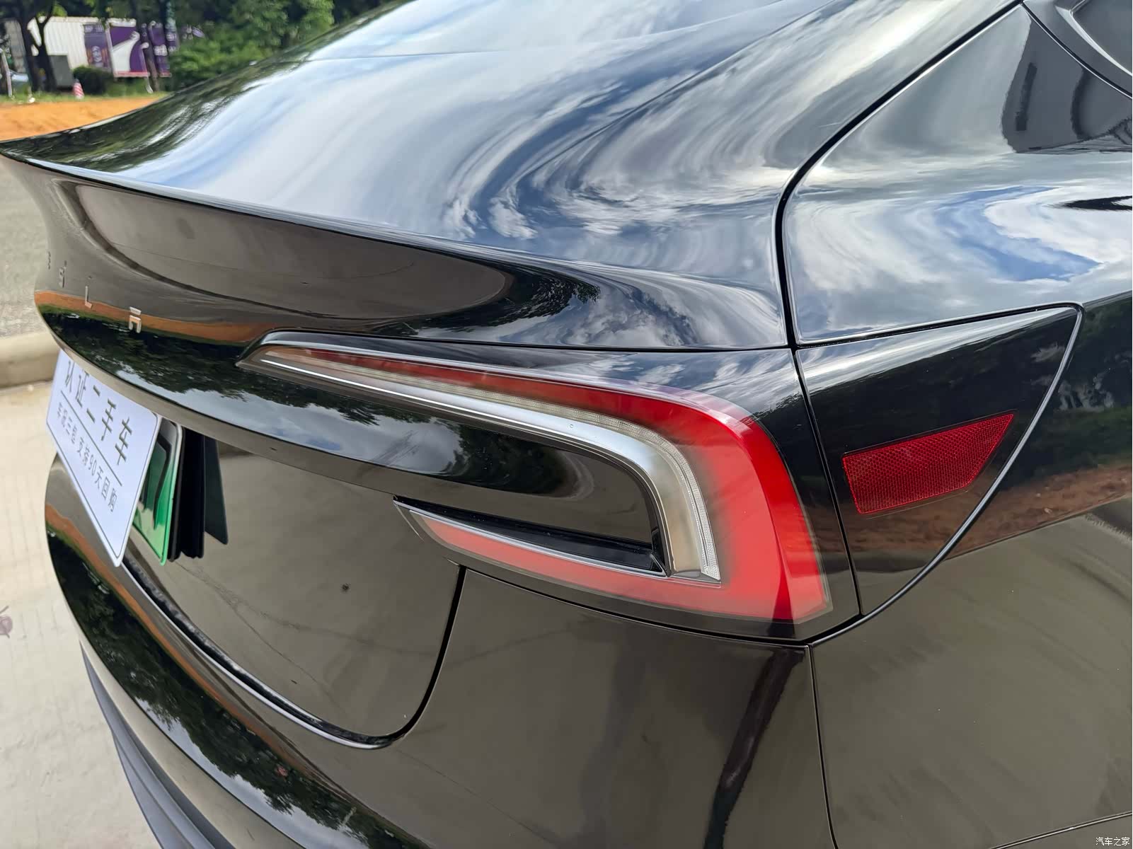 Tesla Model 3, 2023 13