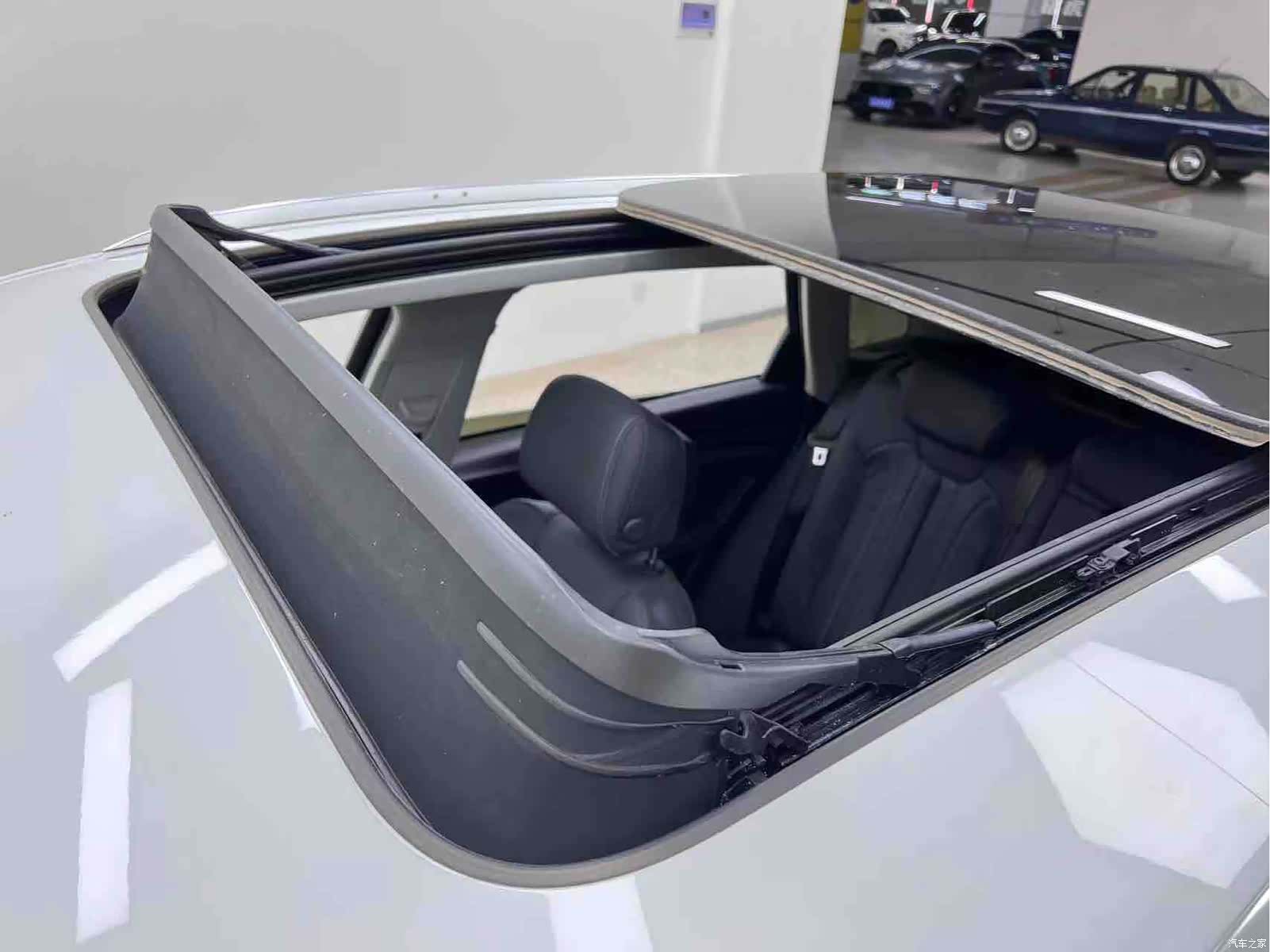 Audi Q5L, 2023 20