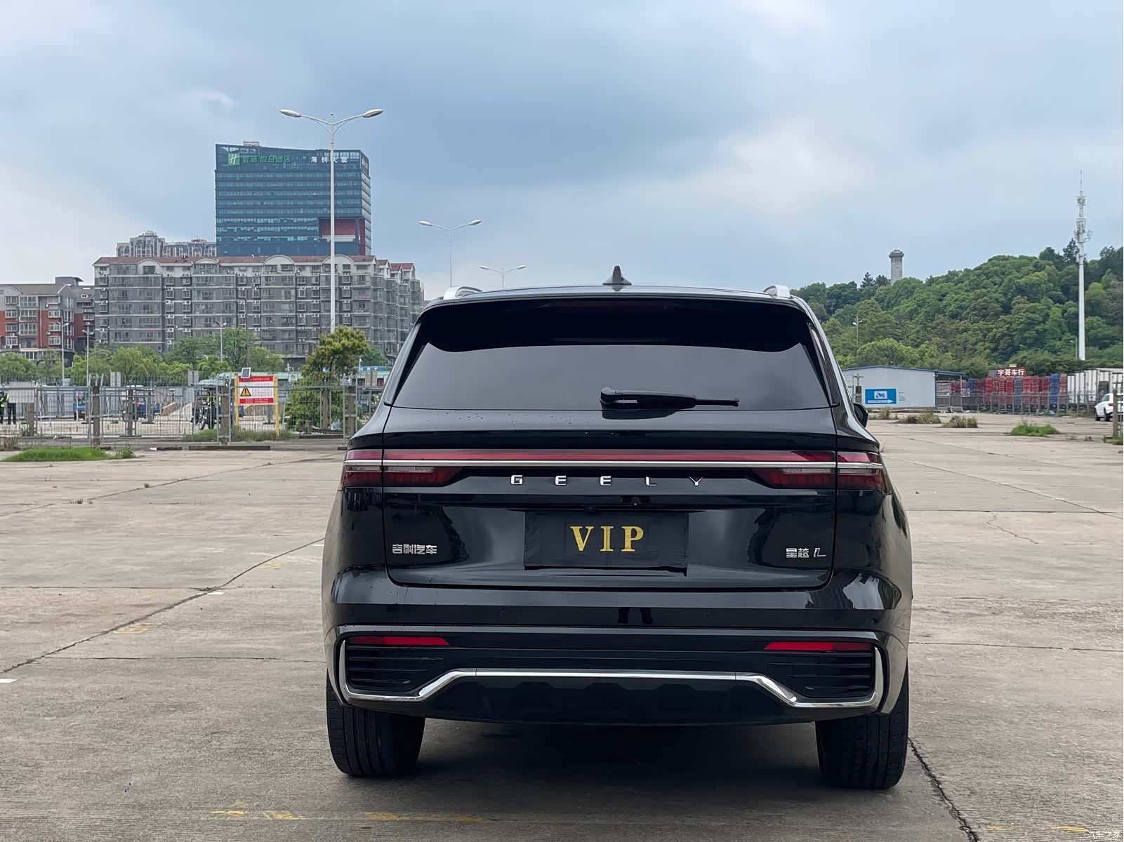 Geely Xingyue L, 2025 8