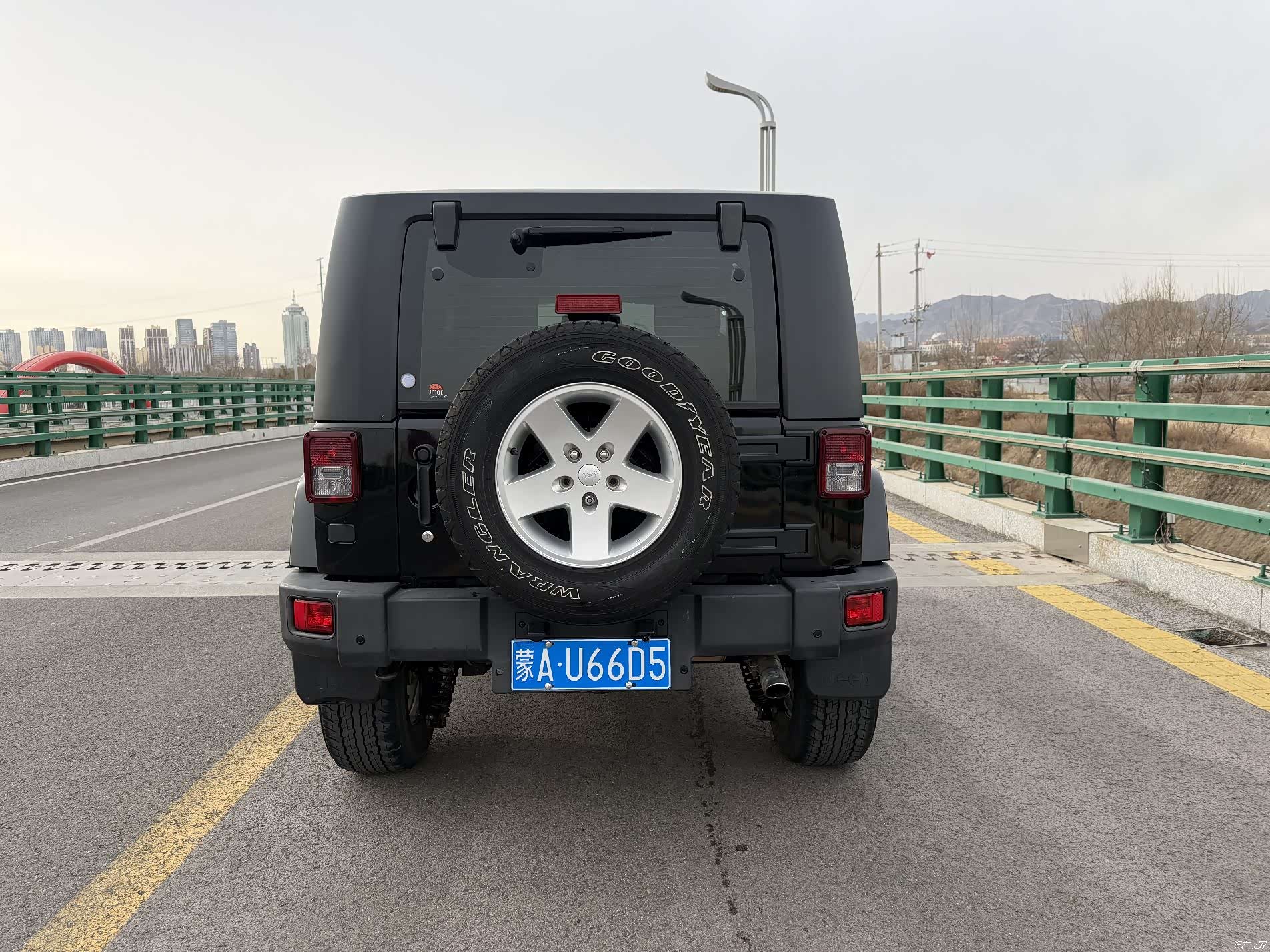 Jeep Wrangler, 2011 6