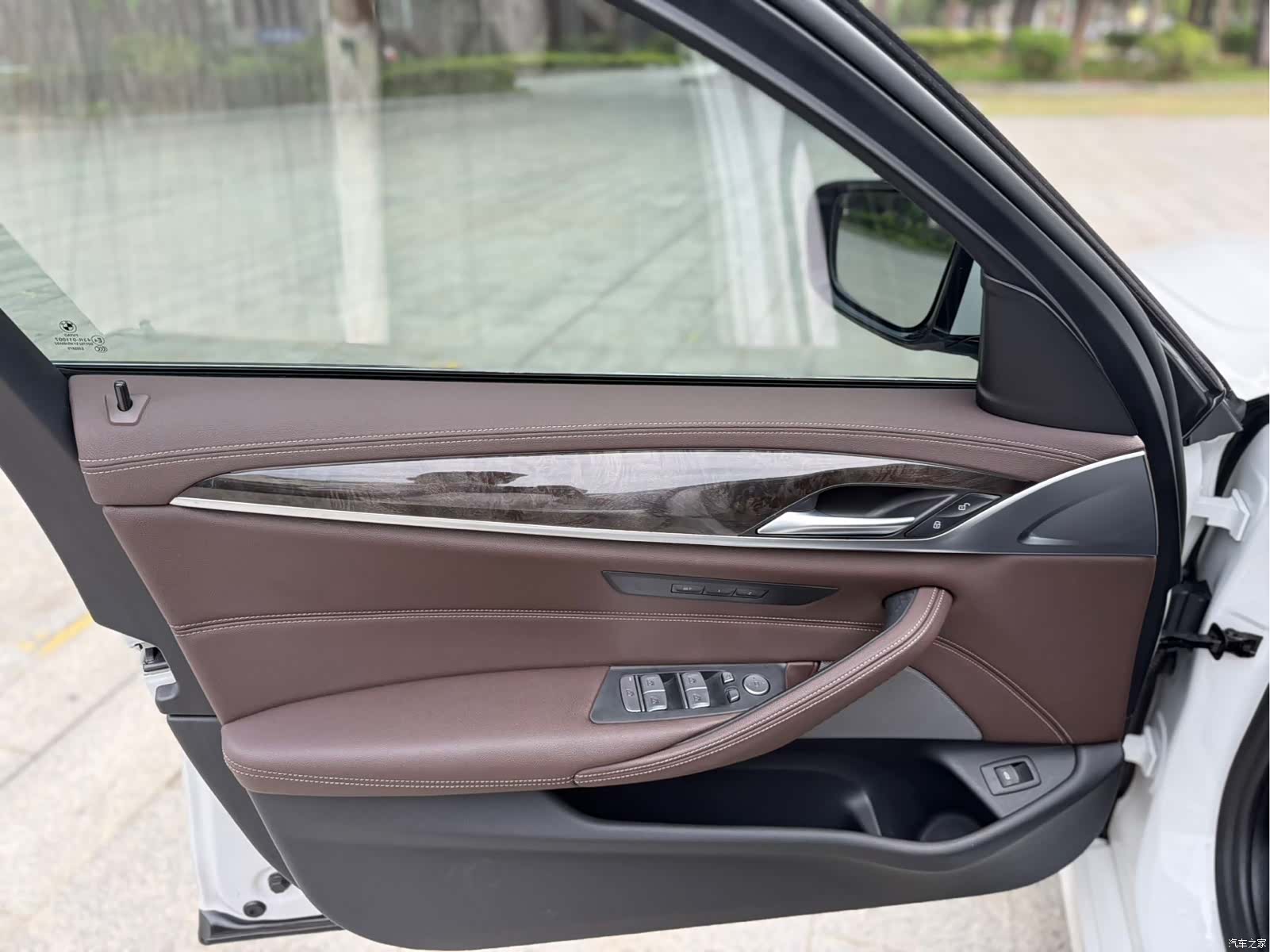 BMW 5 Series, 2021 4