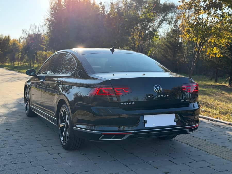 Volkswagen Magotan 2023, фото 23