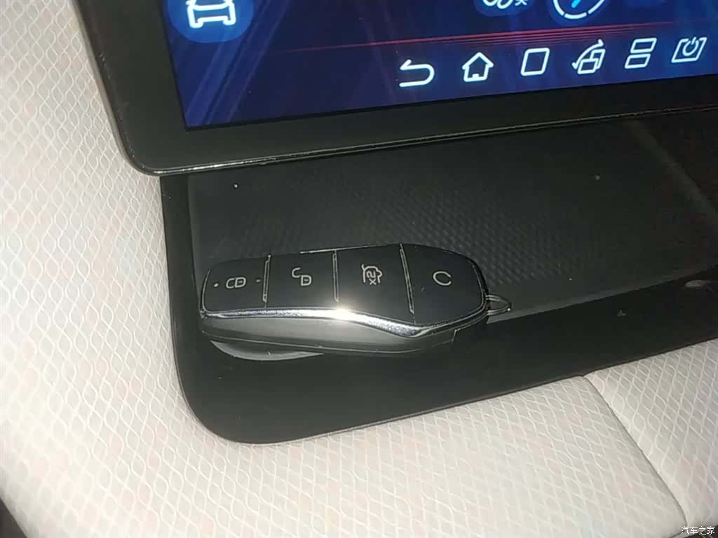 BYD Dolphin, 2022 9