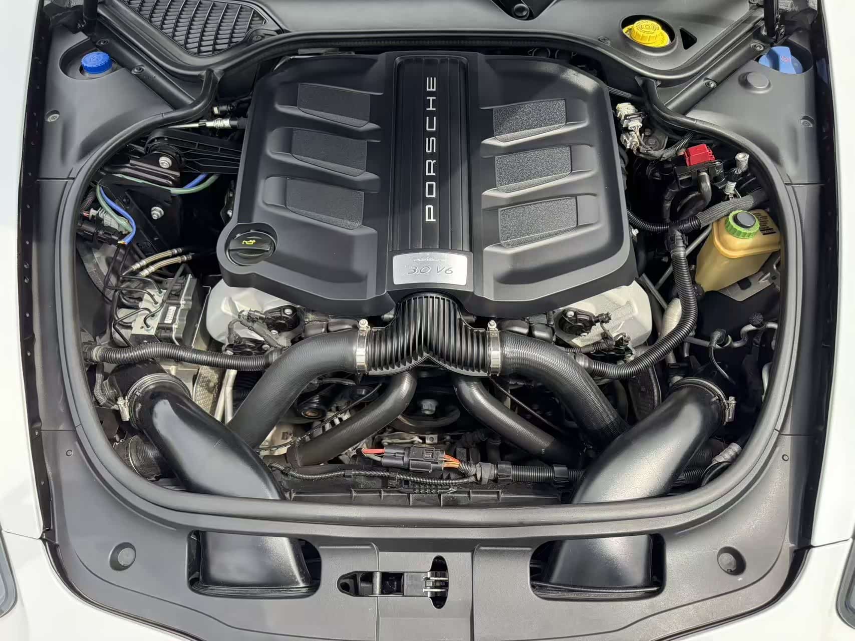Porsche Panamera, 2013 16