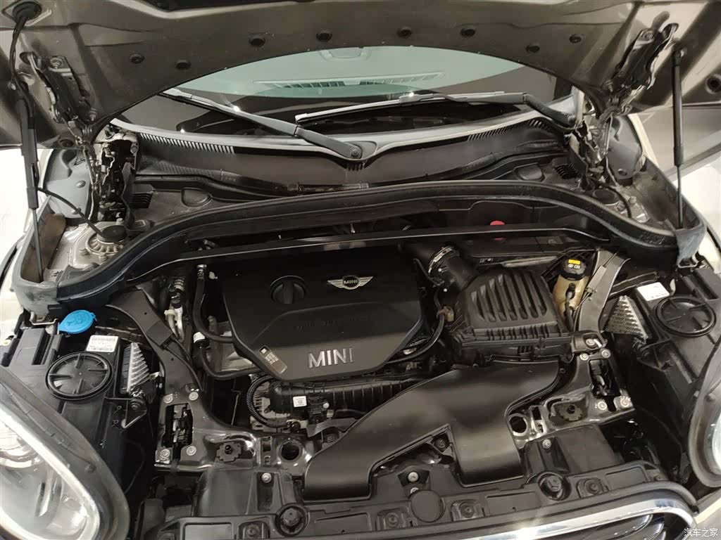 Mini Countryman, 2019 13