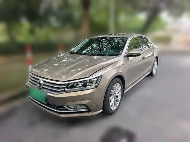 Volkswagen Passat 2016 — купить из Китая под заказ