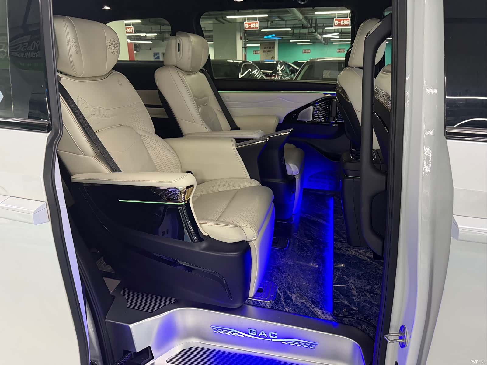 Trumpchi M8, 2023 все фото