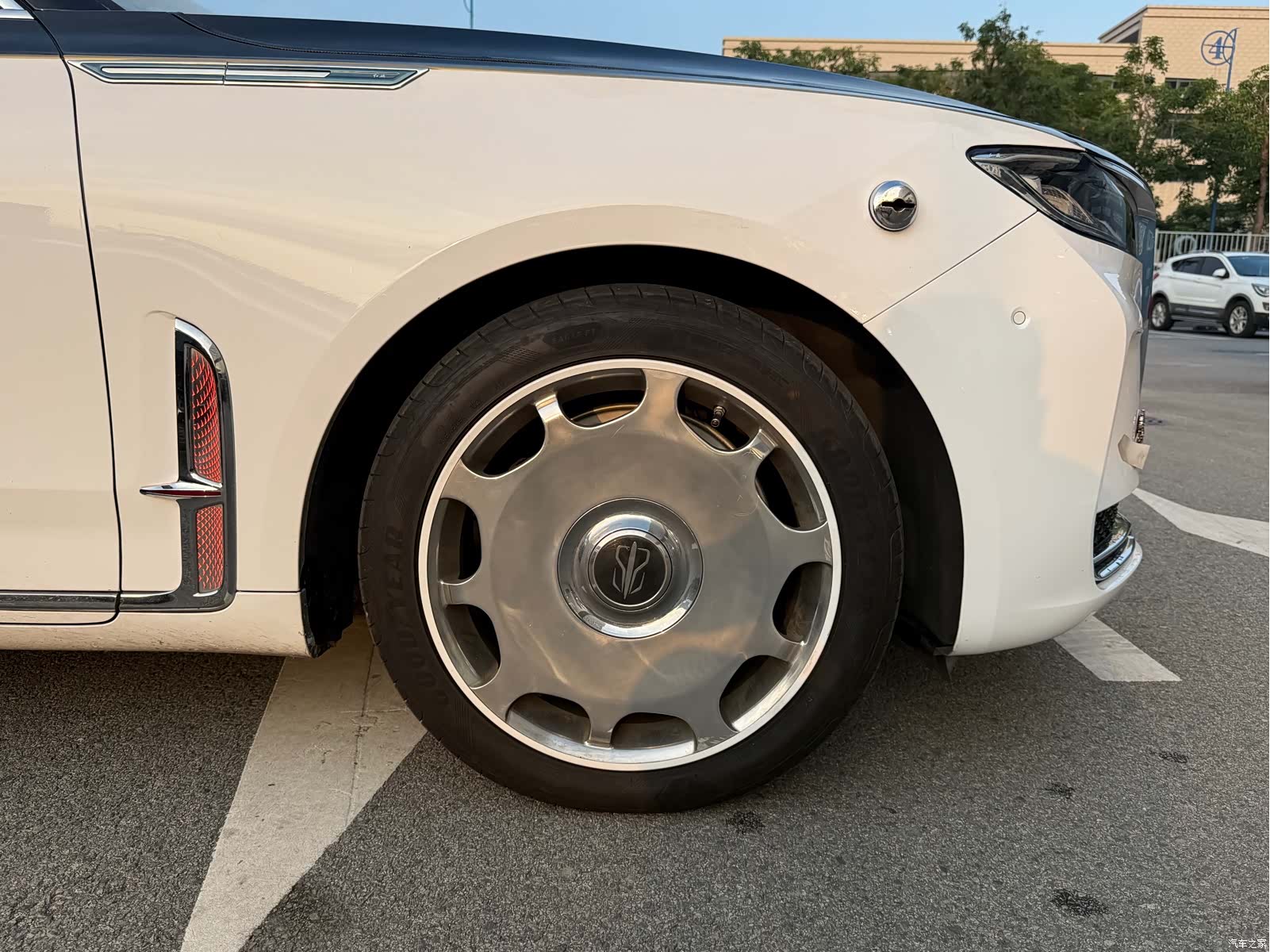 Hongqi H9, 2021 все фото