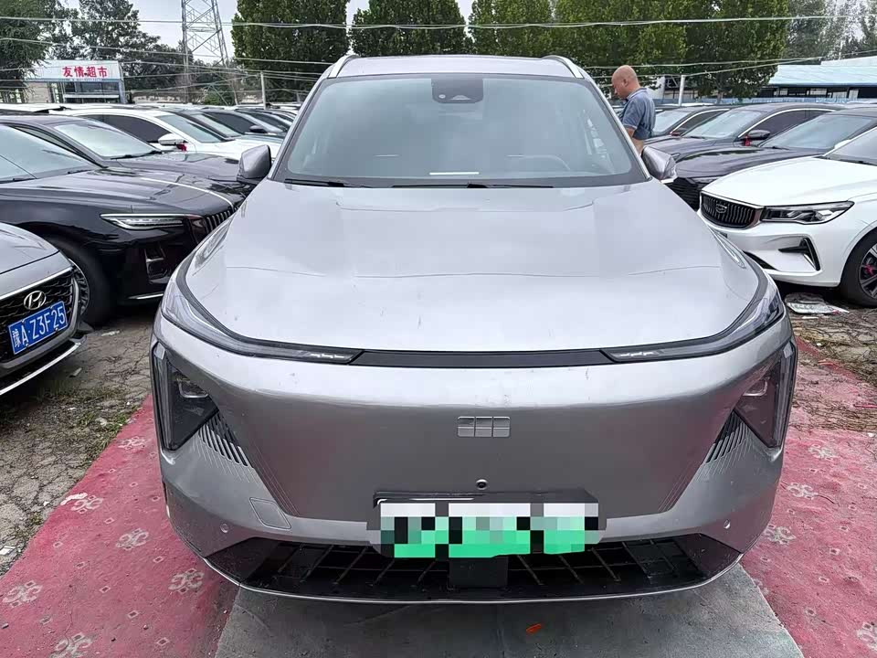 Geely Galaxy Galaxy L7