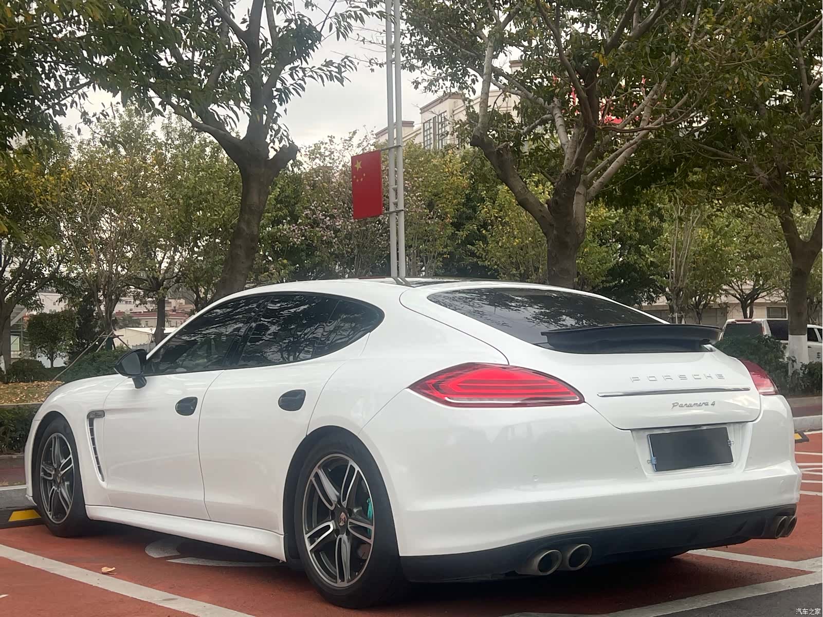 Porsche Panamera, 2011 7