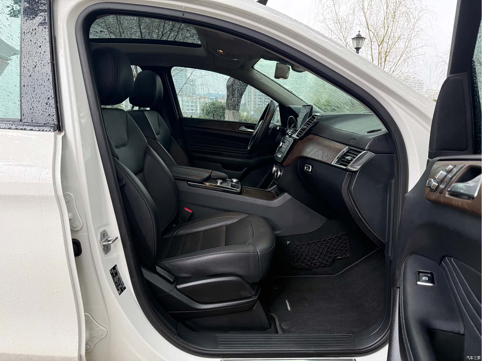 Mercedes-Benz GLE, 2016 16