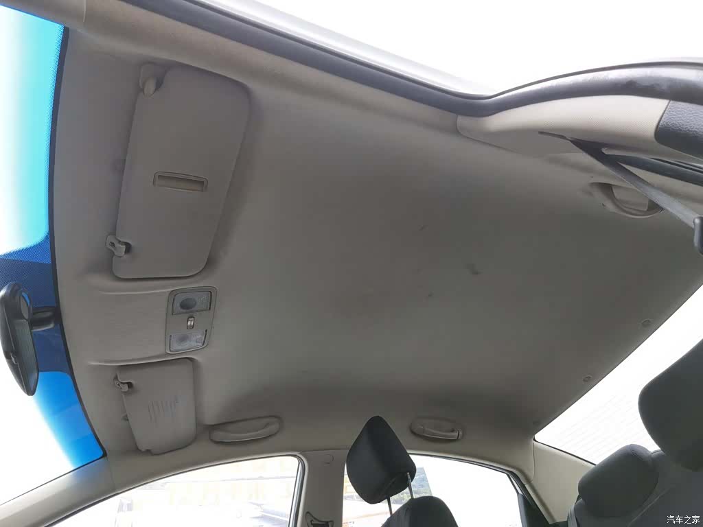 Kia K2, 2015 14
