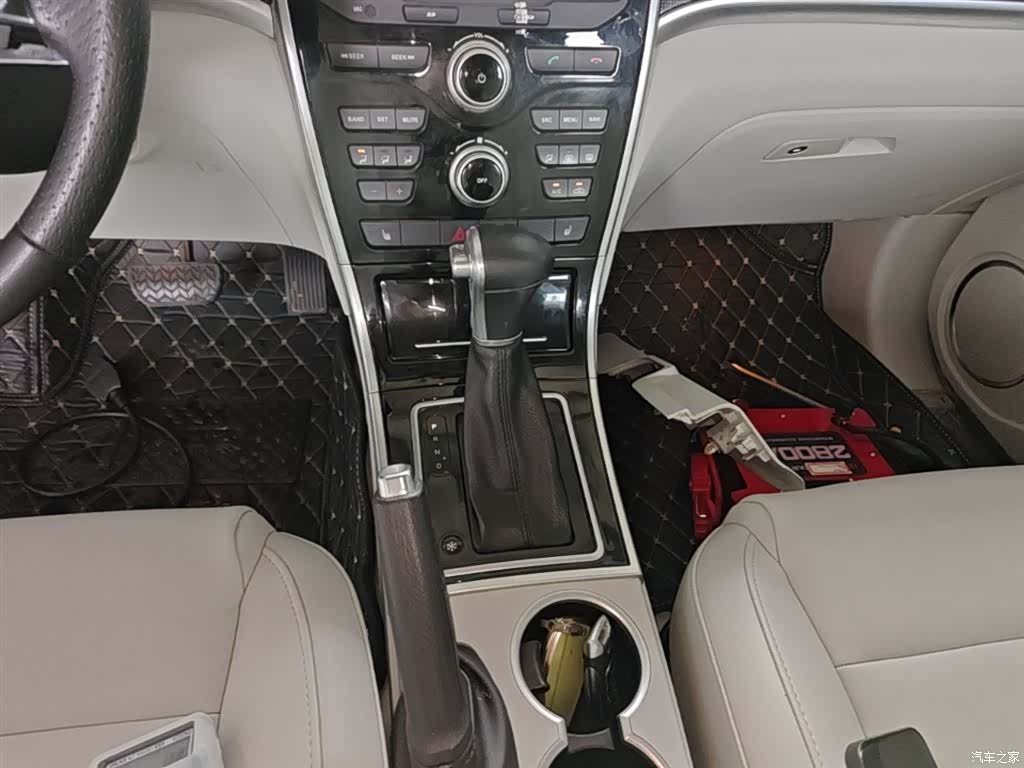 Haval H2, 2015 14