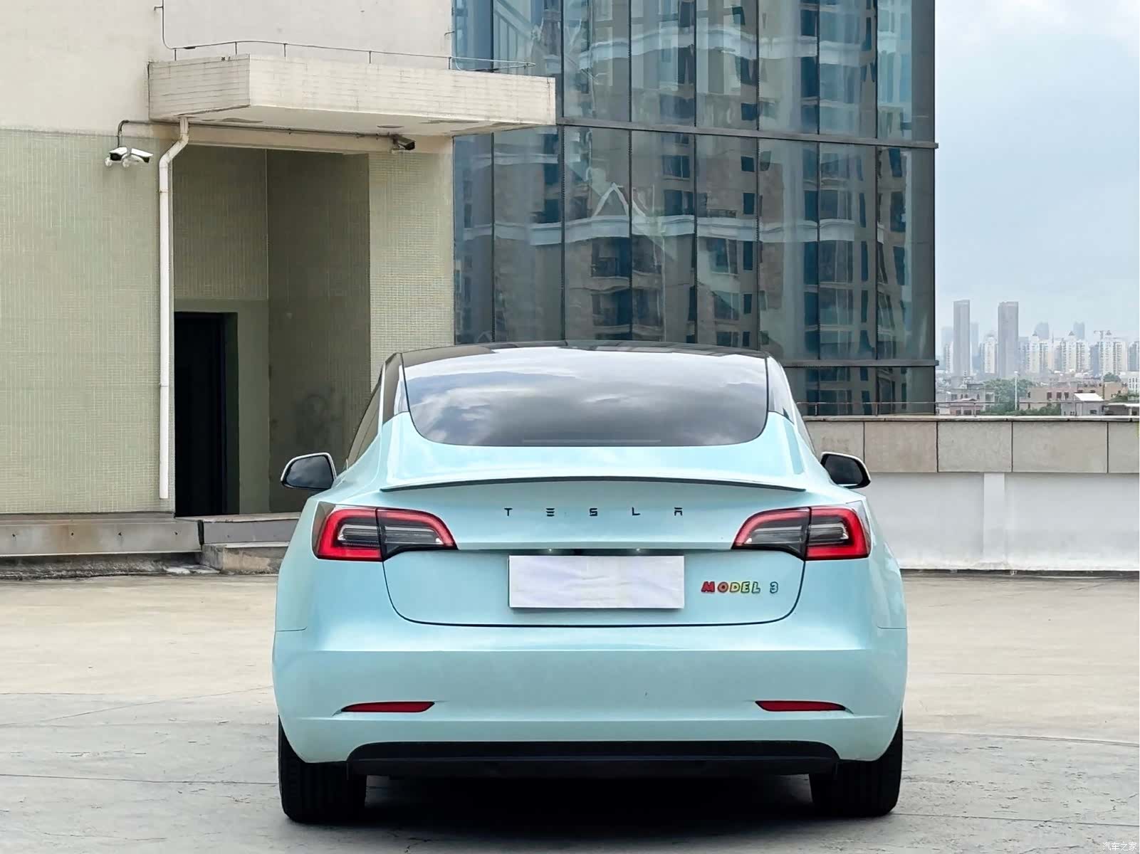 Tesla Model 3, 2021 11
