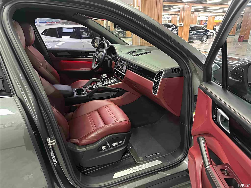 Porsche Cayenne, 2019 6