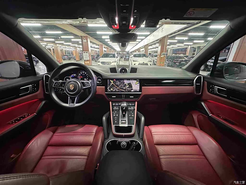 Porsche Cayenne, 2019 все фото
