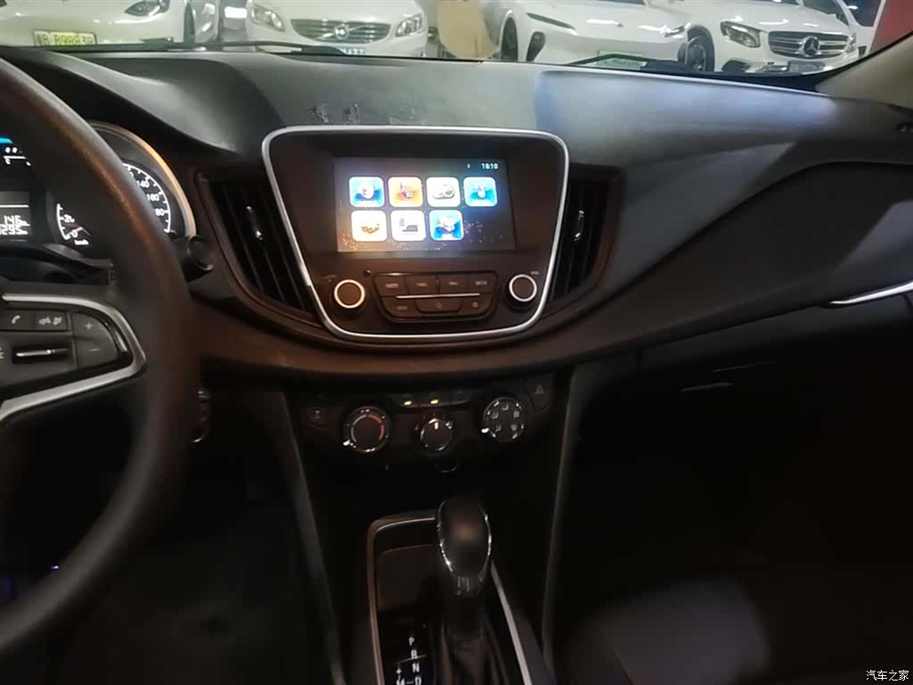 Chevrolet 320, 2019 13