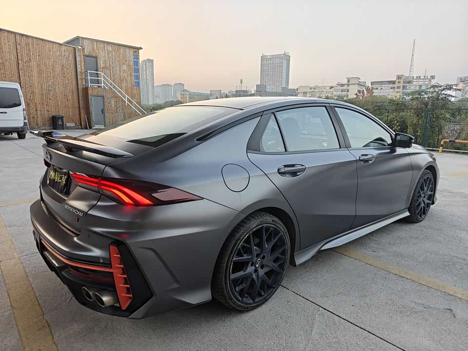 Trumpchi Shadow Leopard