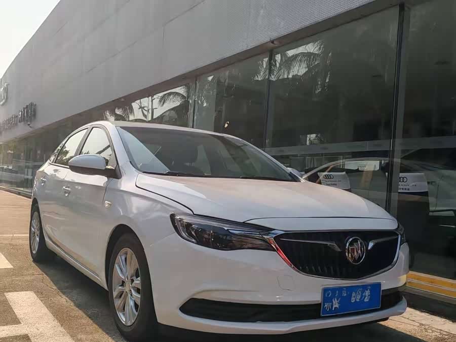 Buick Inslight 2020, фото 2