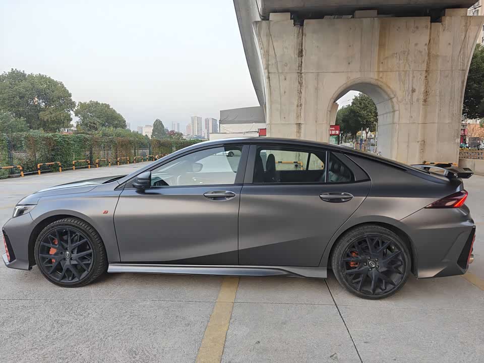 Trumpchi Shadow Leopard