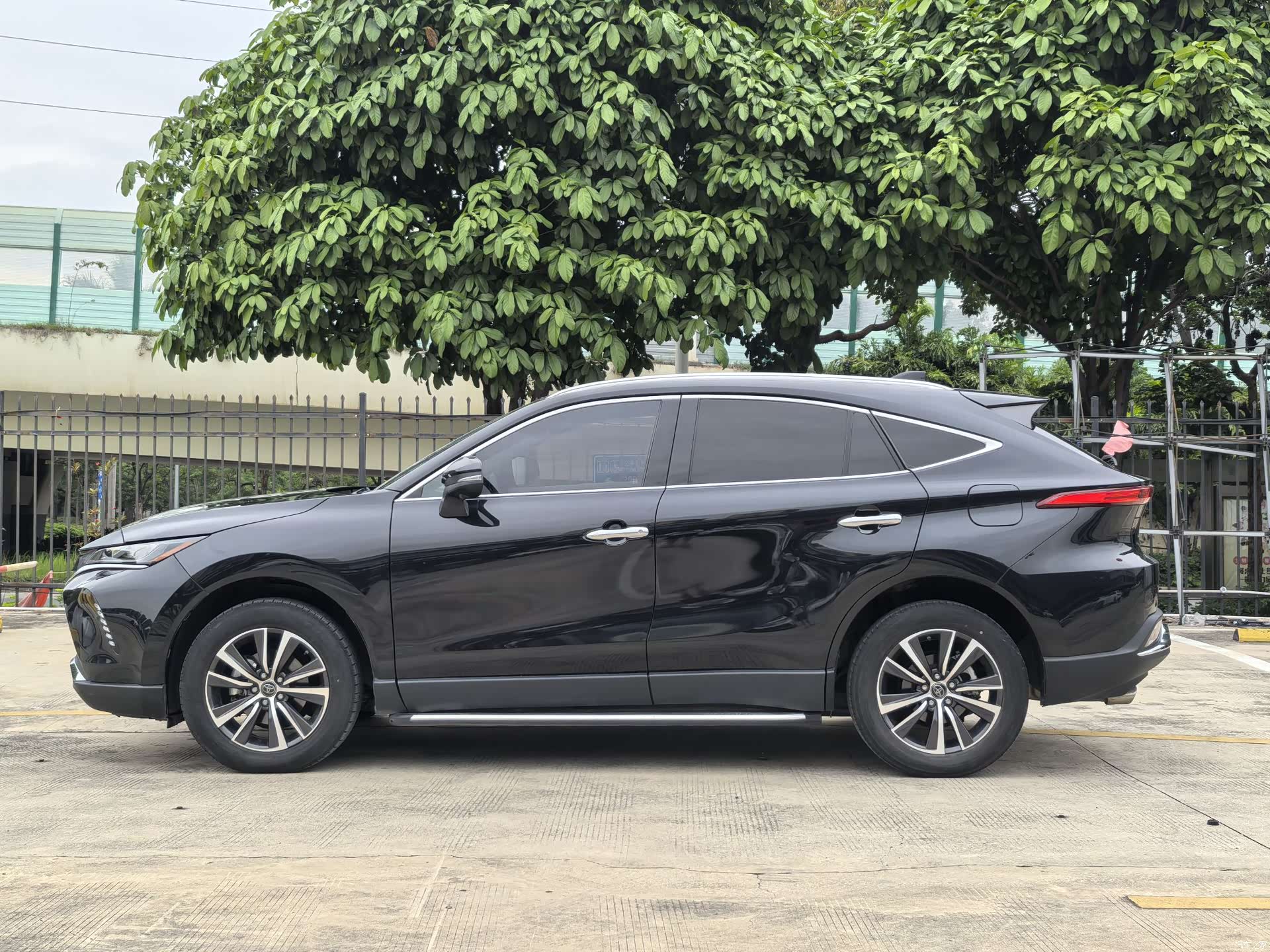 Toyota Harrier, 2022 7