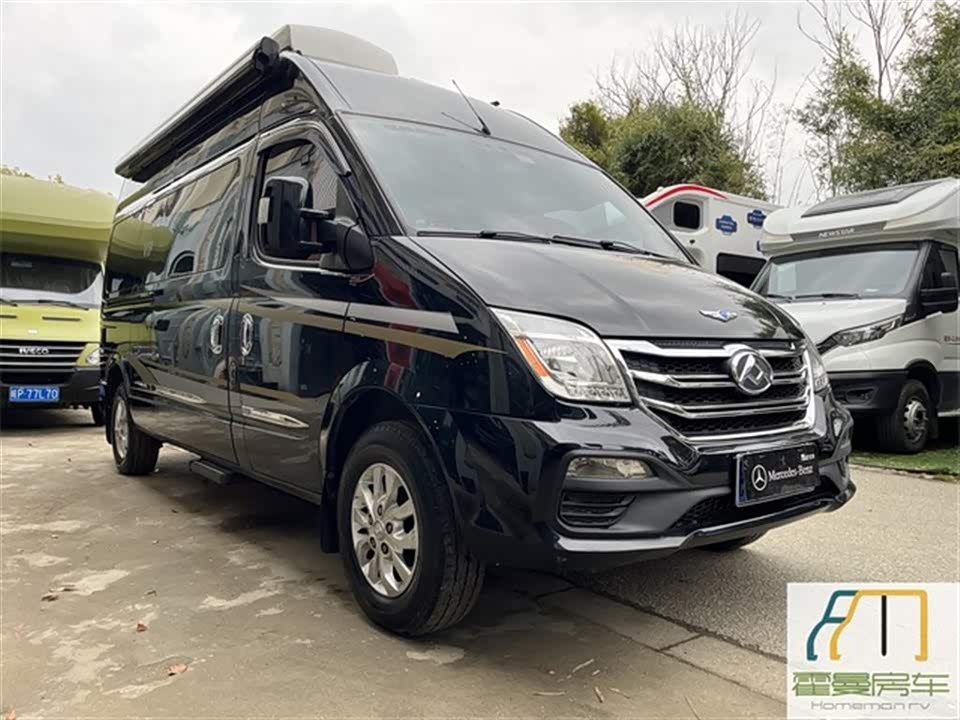 MAXUS V80 motorhome