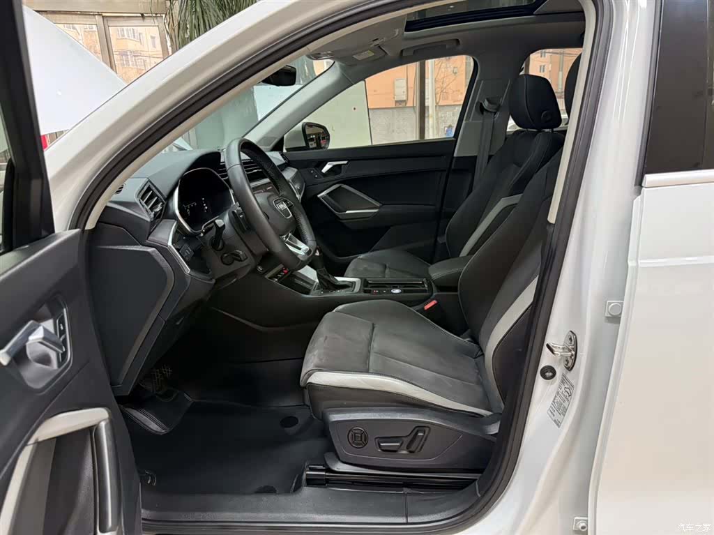 Audi Q3, 2023 8
