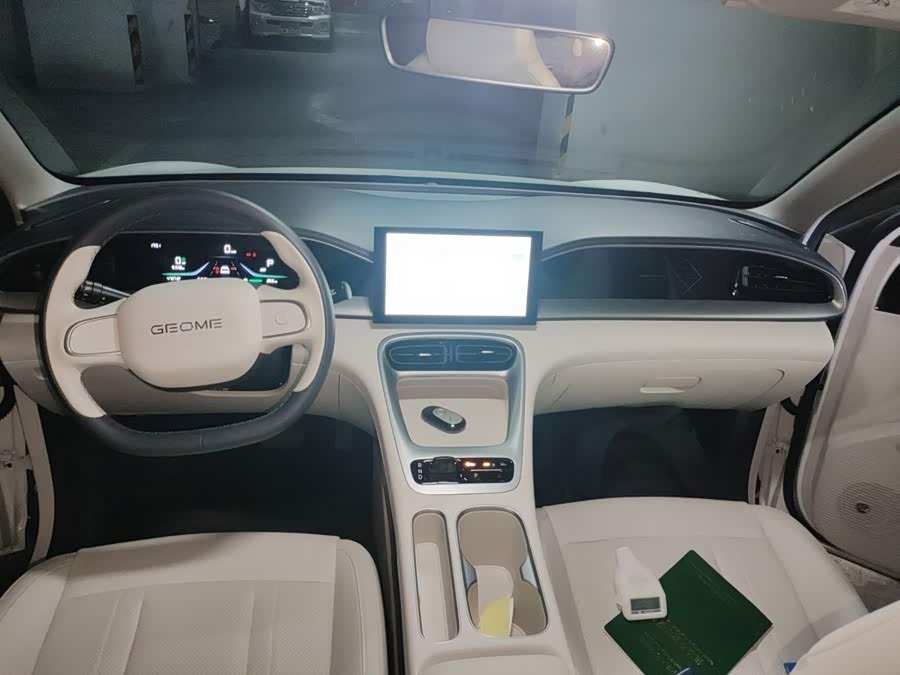 Geely Xingyuan 2025, фото 5