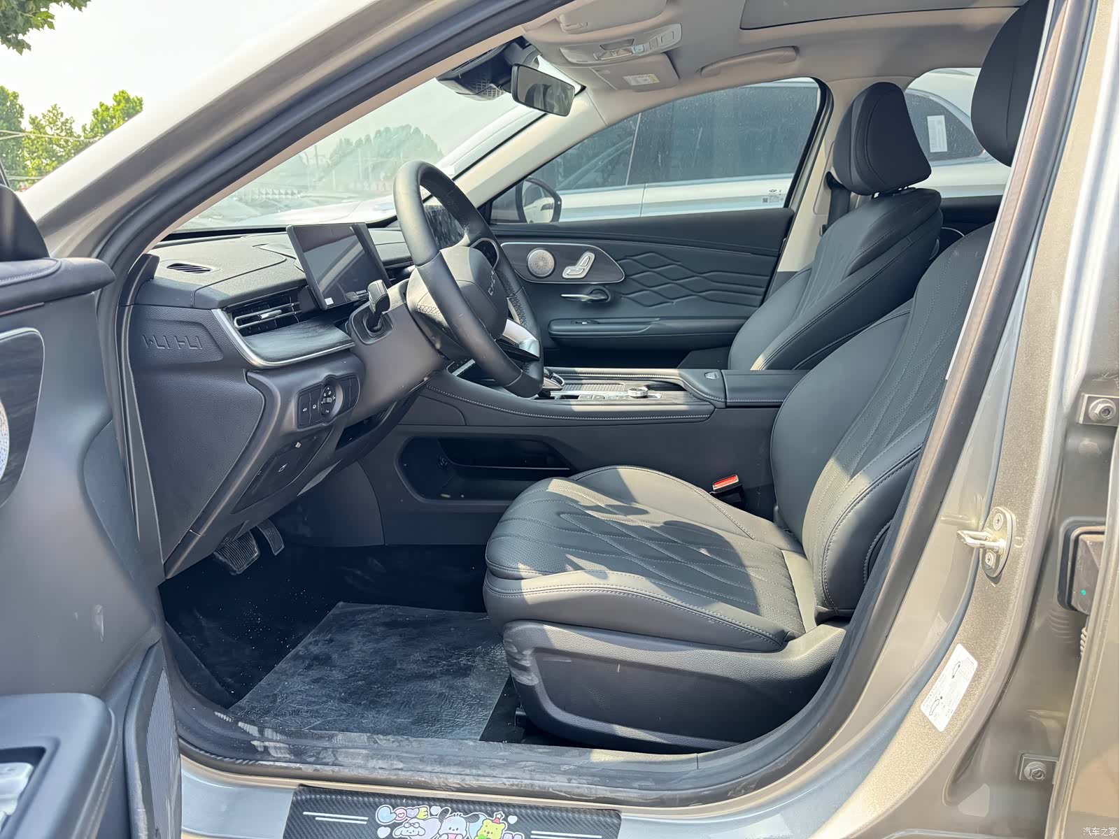 Chery Arrizo 8, 2025 4