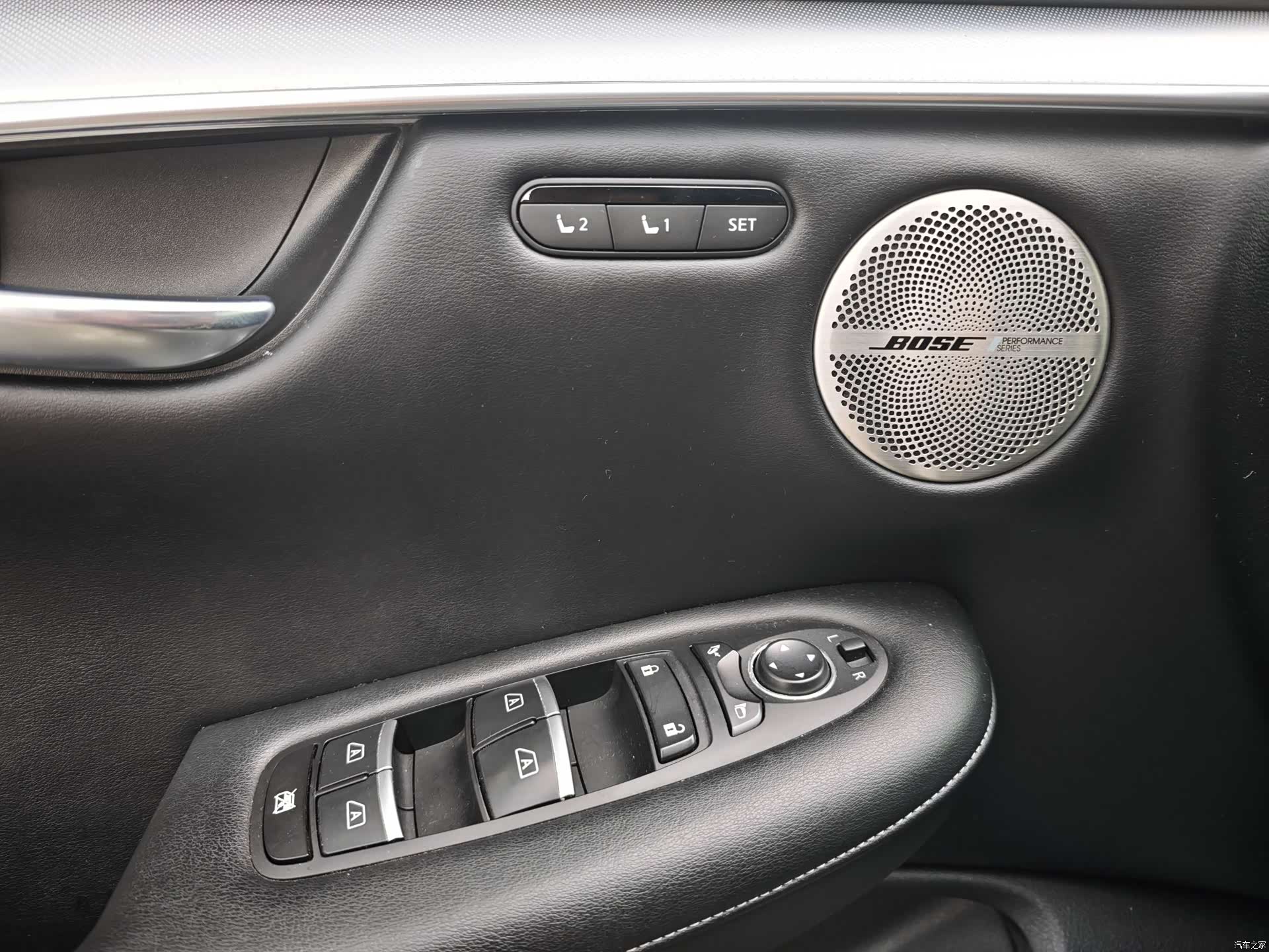 Infiniti QX50, 2018 10