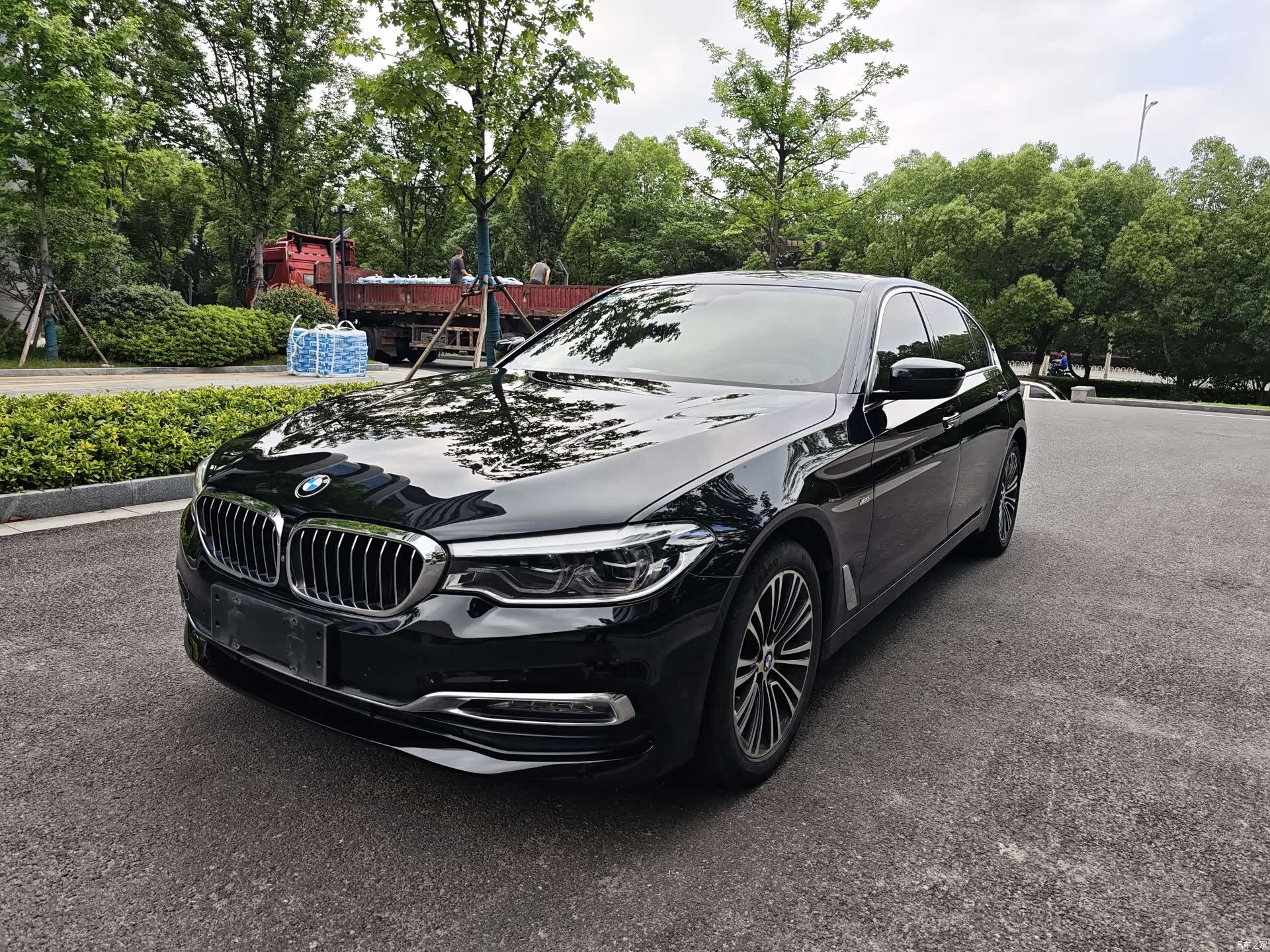 BMW 5 Series, 2018 1