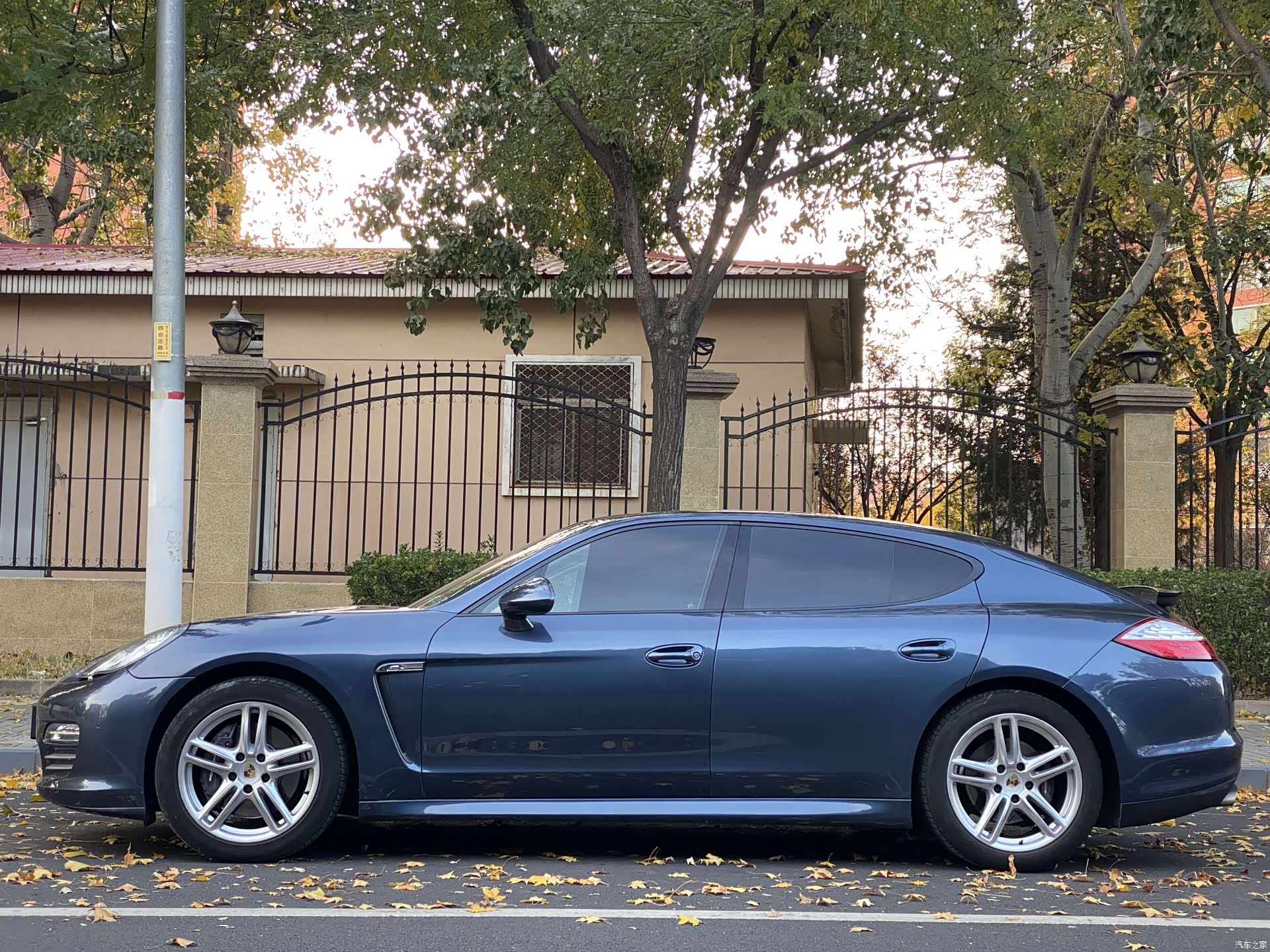 Porsche Panamera, 2012 24